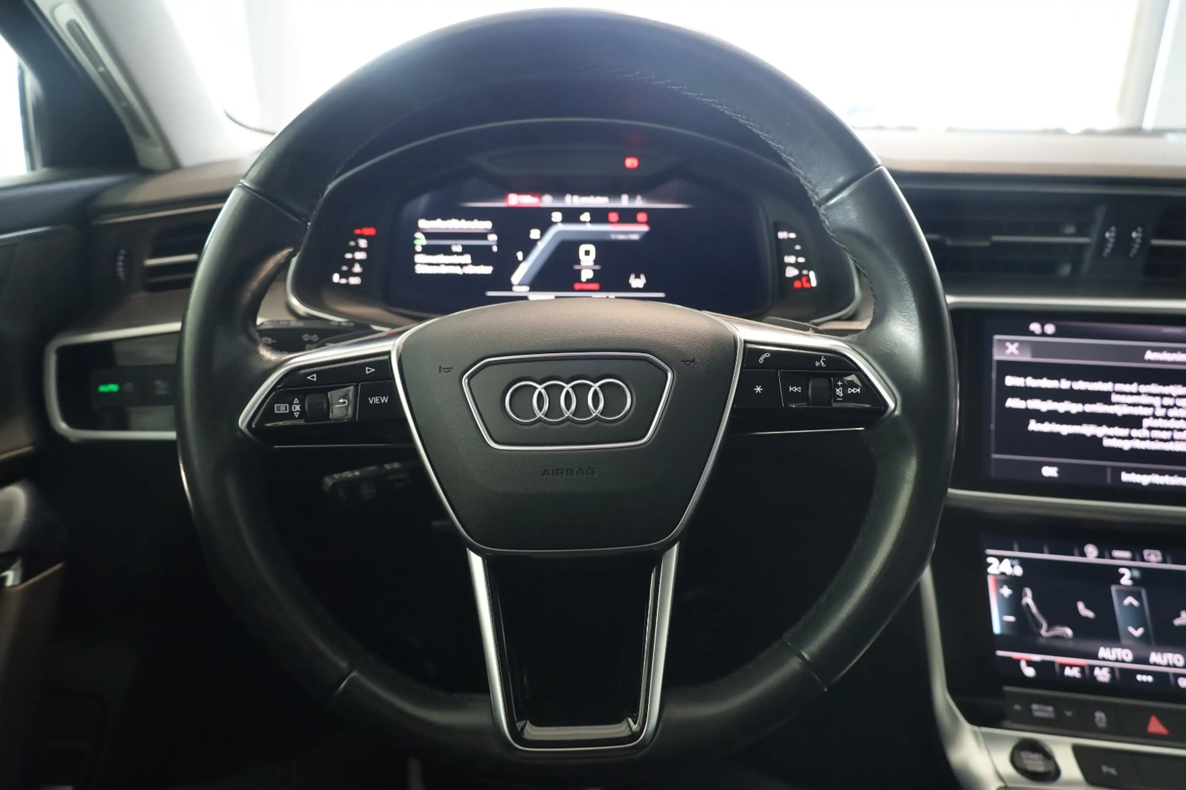 Audi A6 Avant 40 TDI quattro Standheizung — photo 18