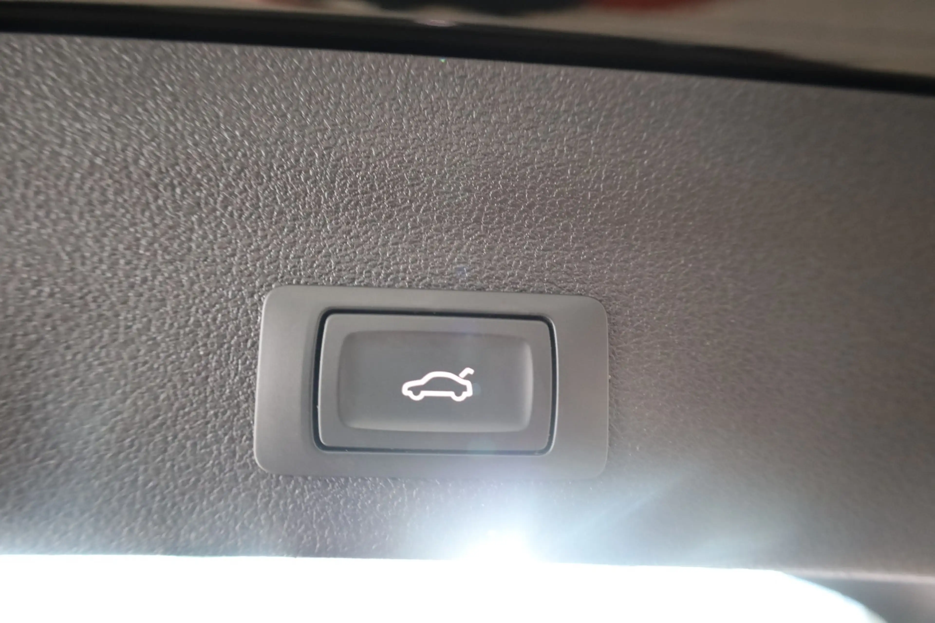 Audi A6 Avant 40 TDI quattro Standheizung — photo 40