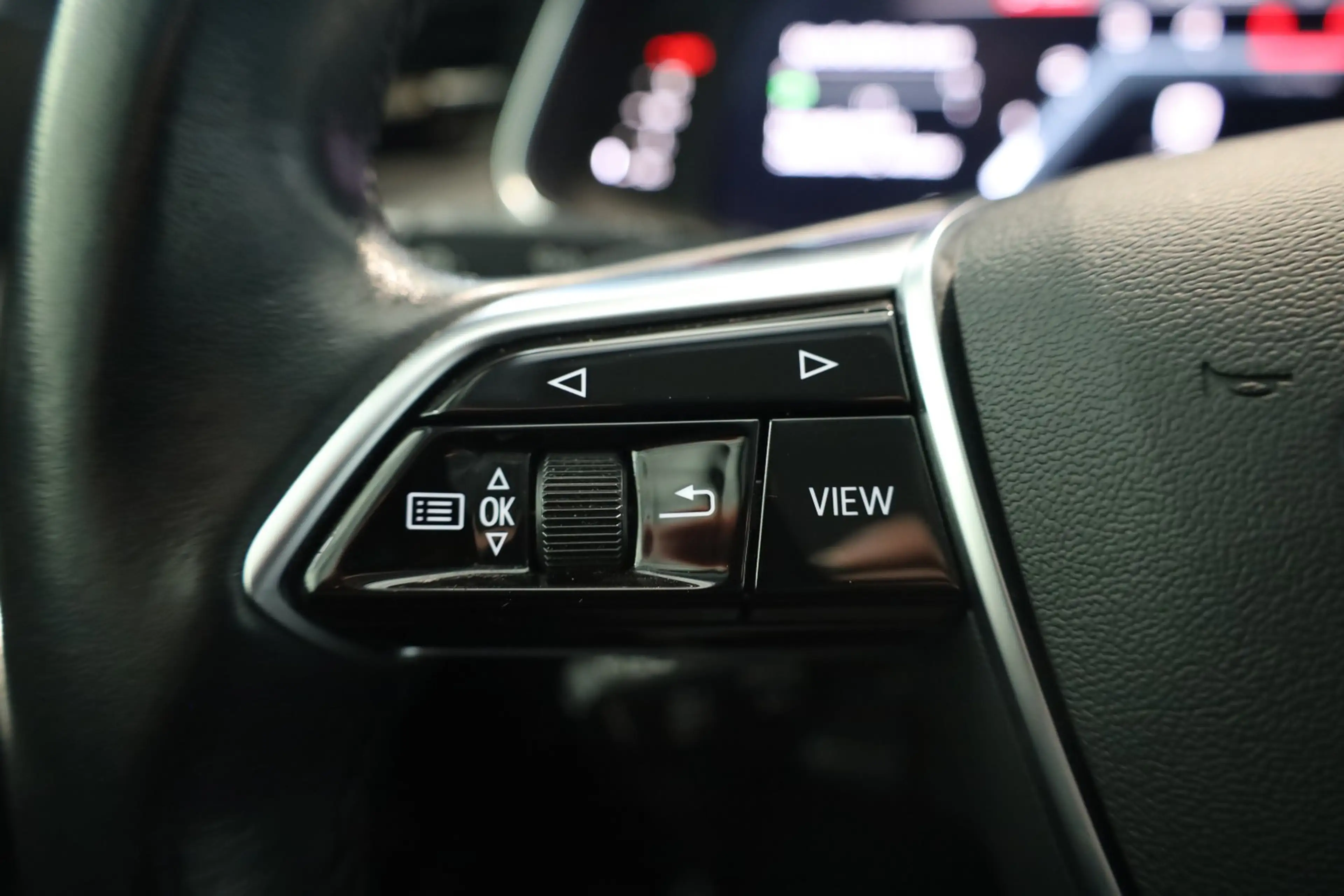 Audi A6 Avant 40 TDI quattro Standheizung — photo 22