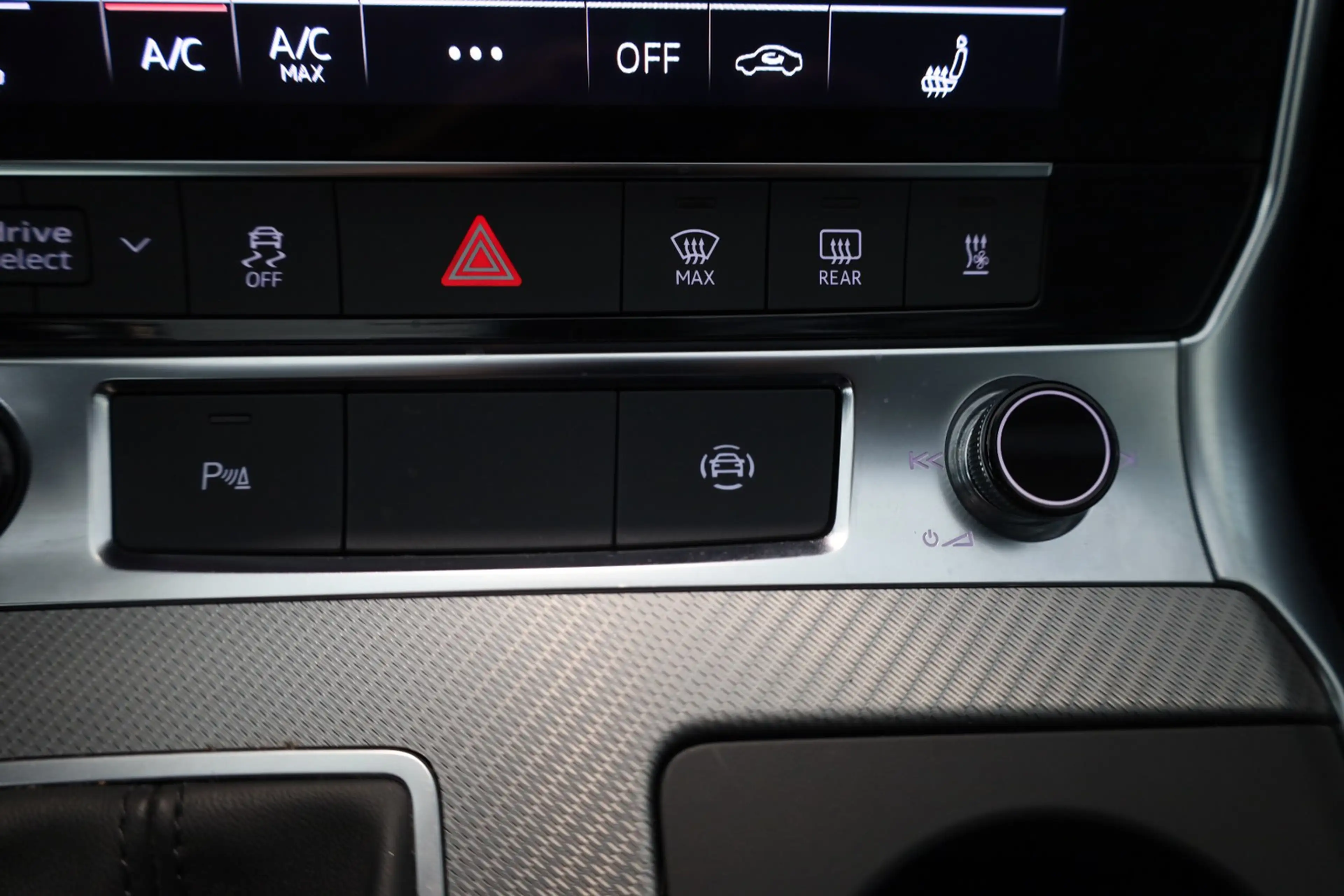 Audi A6 Avant 40 TDI quattro Standheizung — photo 32