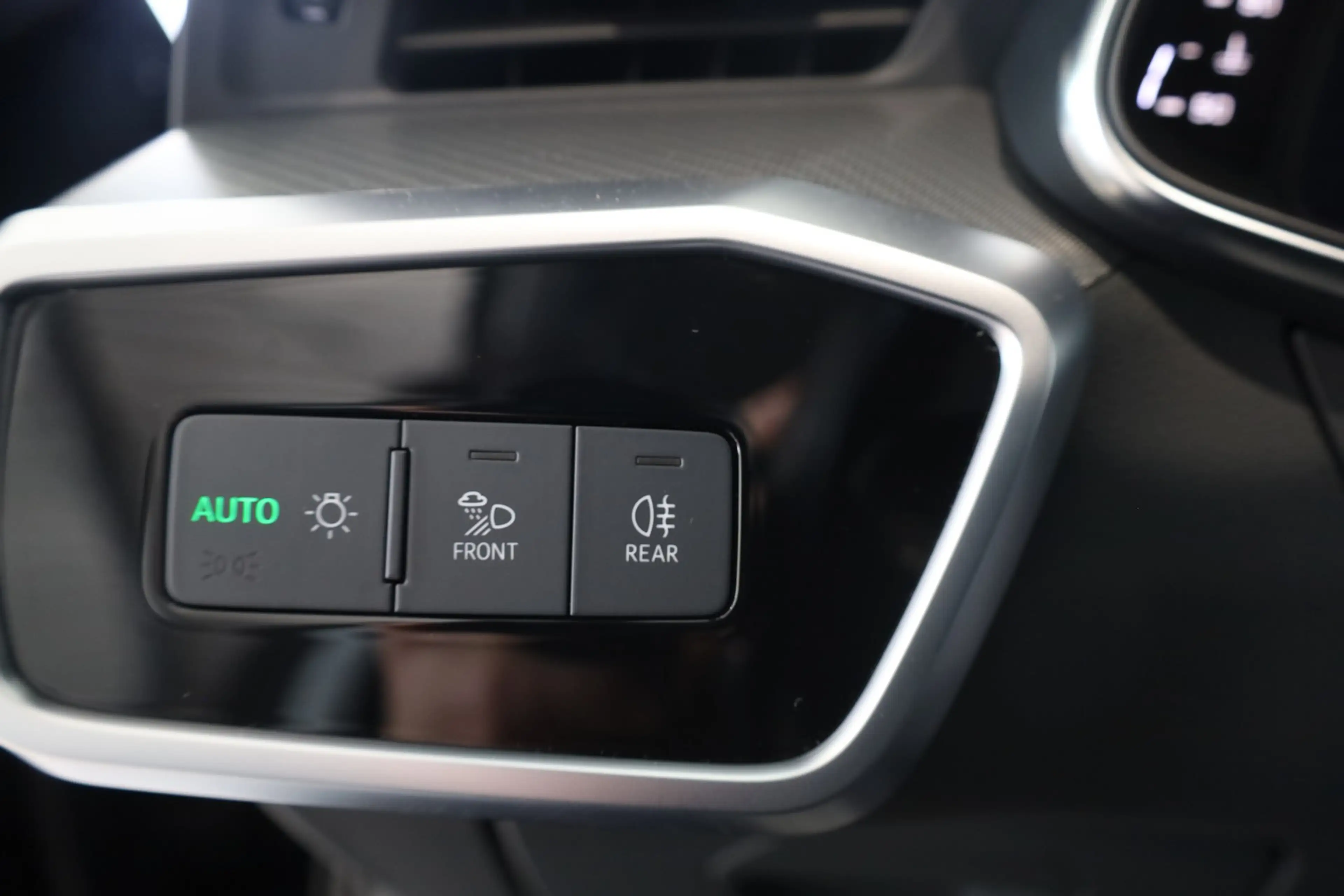 Audi A6 Avant 40 TDI quattro Standheizung — photo 20