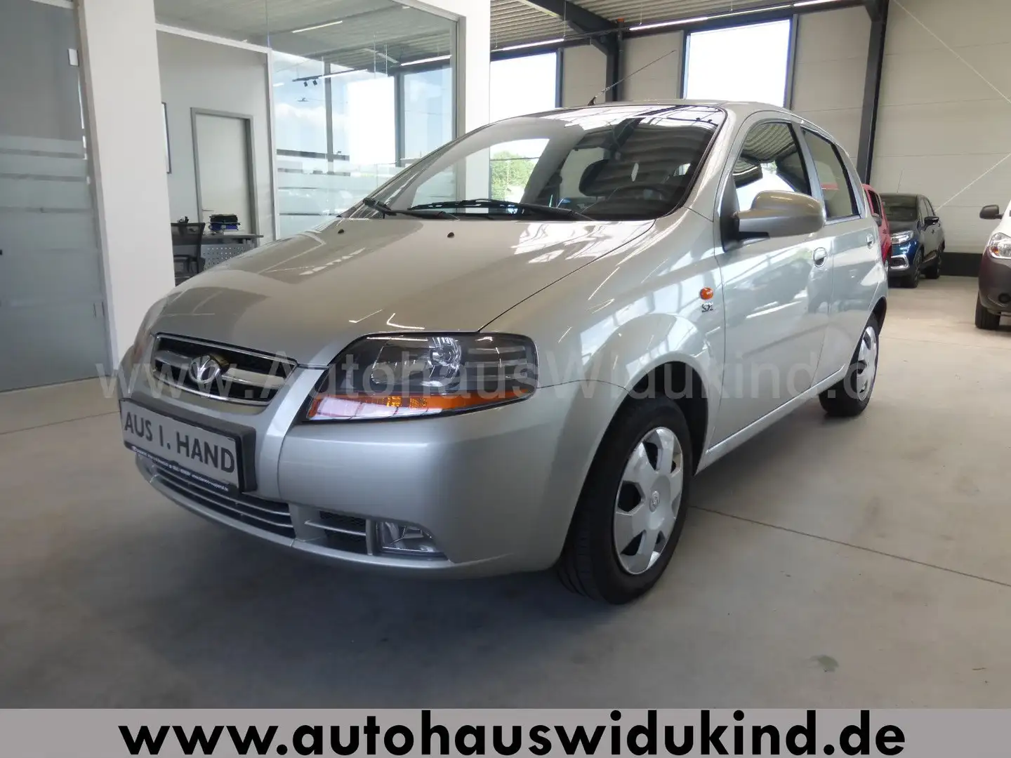 Daewoo Kalos 1.4 SX Klima 5 türig nur 116000 km 1. HAND Срібний - 1