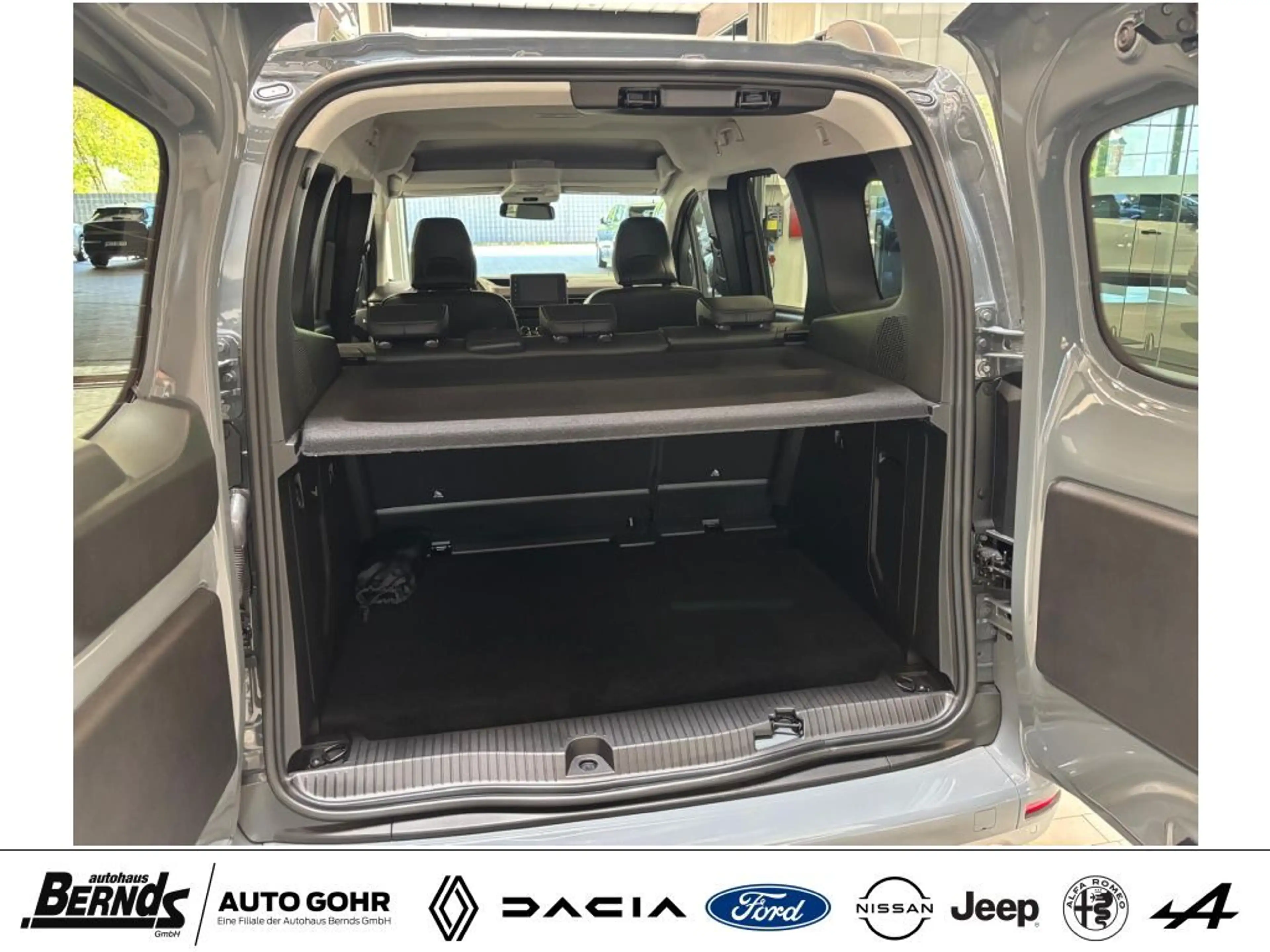 Nissan Townstar DIG-T 130 Kombi N-Connecta NAVI KLIMA VOLL-LED — photo 6