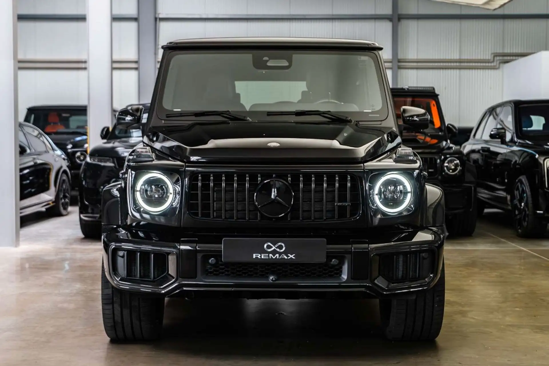 벤츠 G-Class G 63 AMG 2026 검정 사진 3