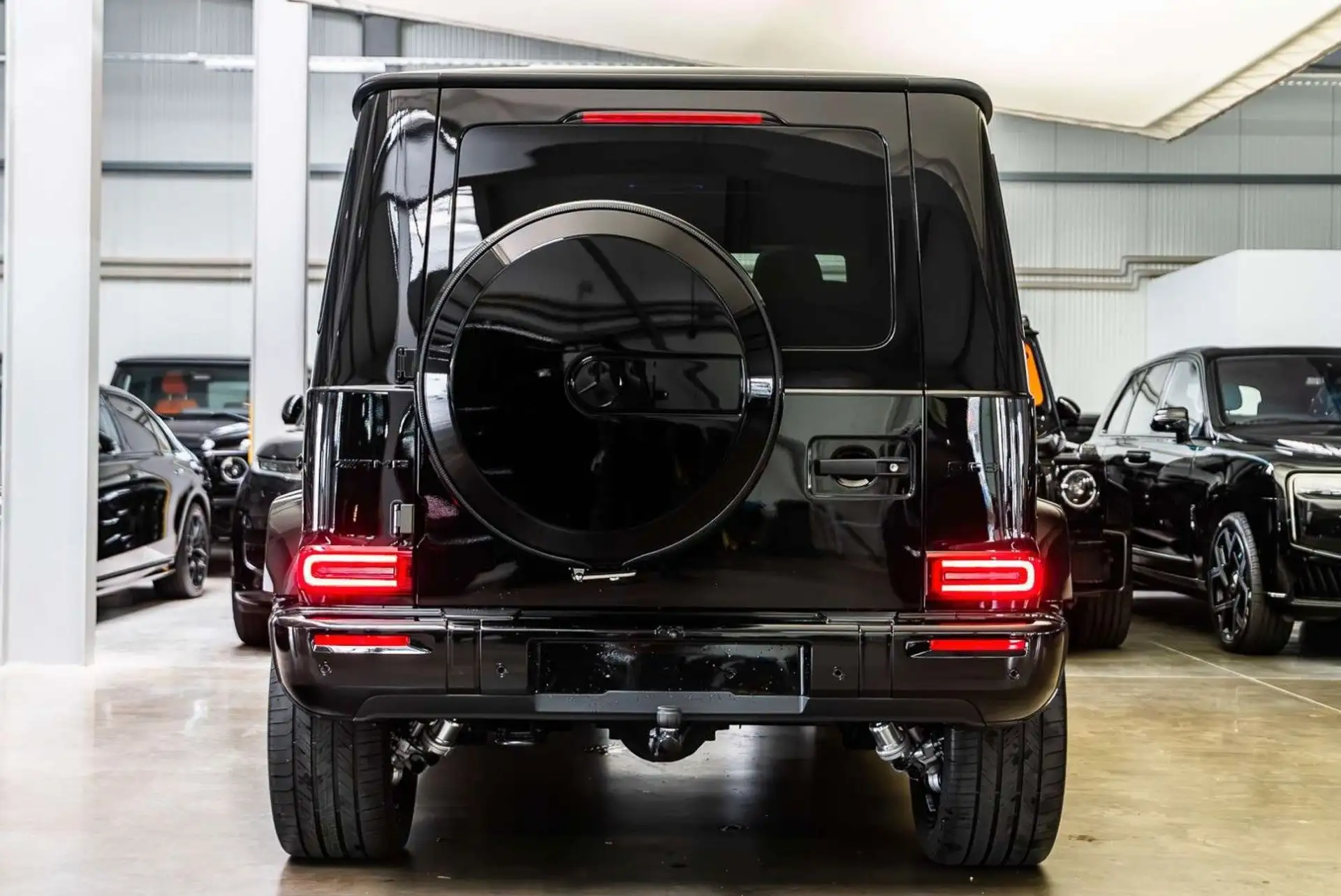 벤츠 G-Class G 63 AMG 2026 검정 사진 8