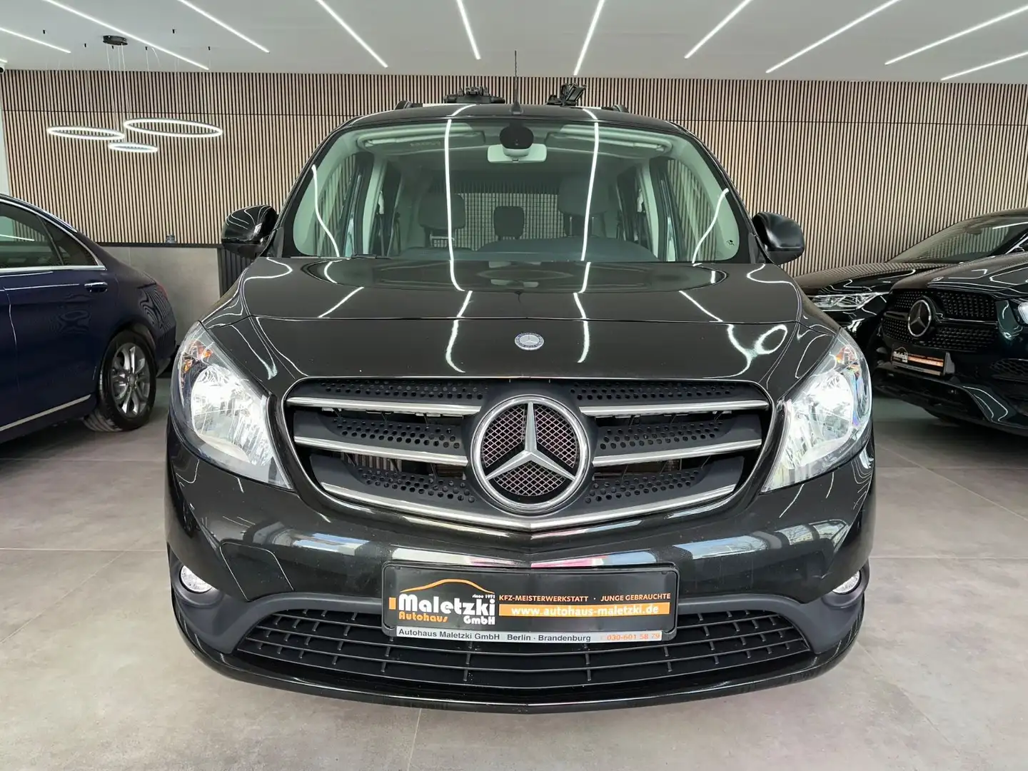 Mercedes-Benz Citan 112 Lang Kombi*1.Hand*PDC*Navi* Black - 2
