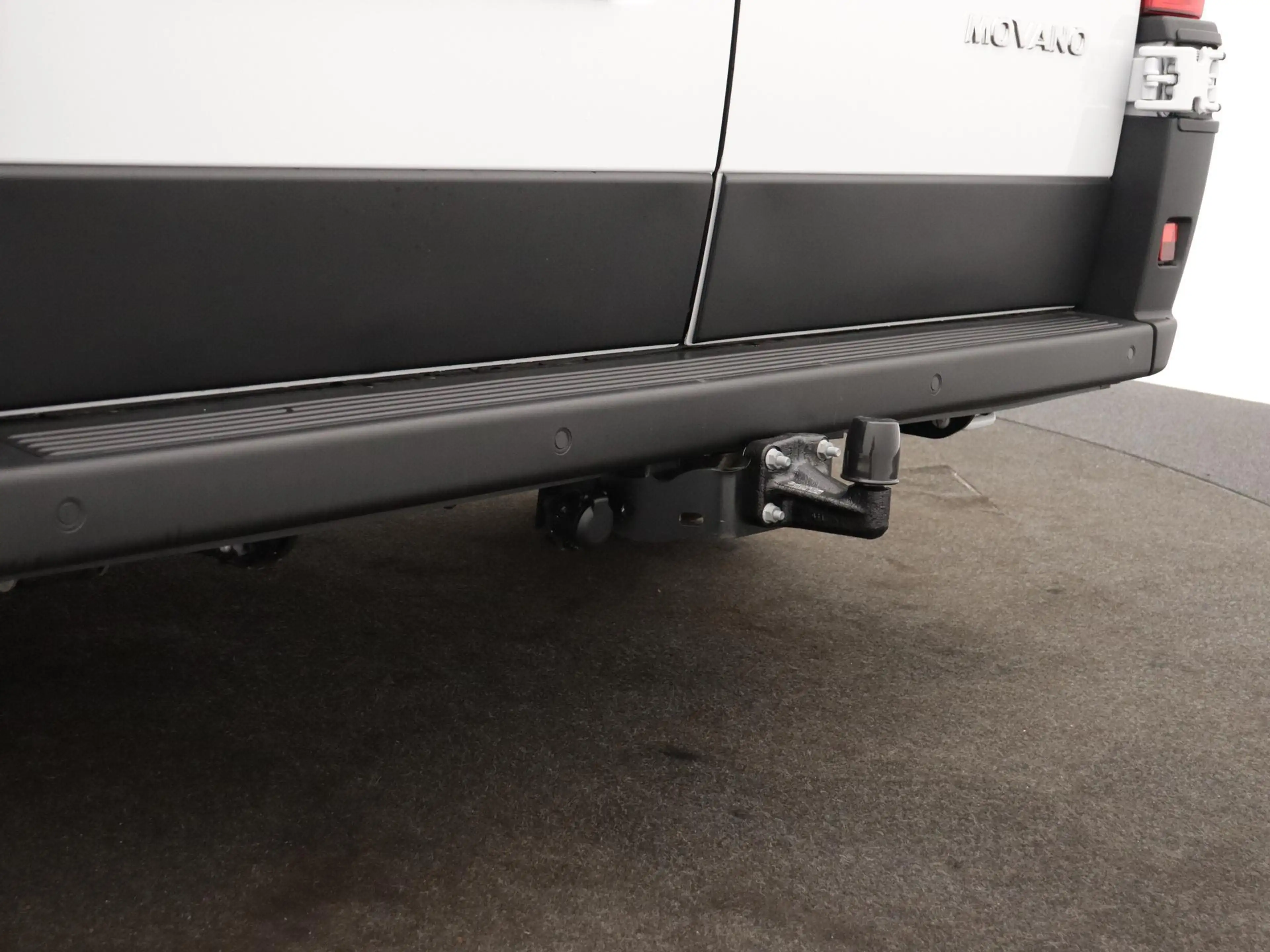 Opel Movano 2.2D 140 S&S L2H2 3.5t Zwaar HD all season banden — photo 13