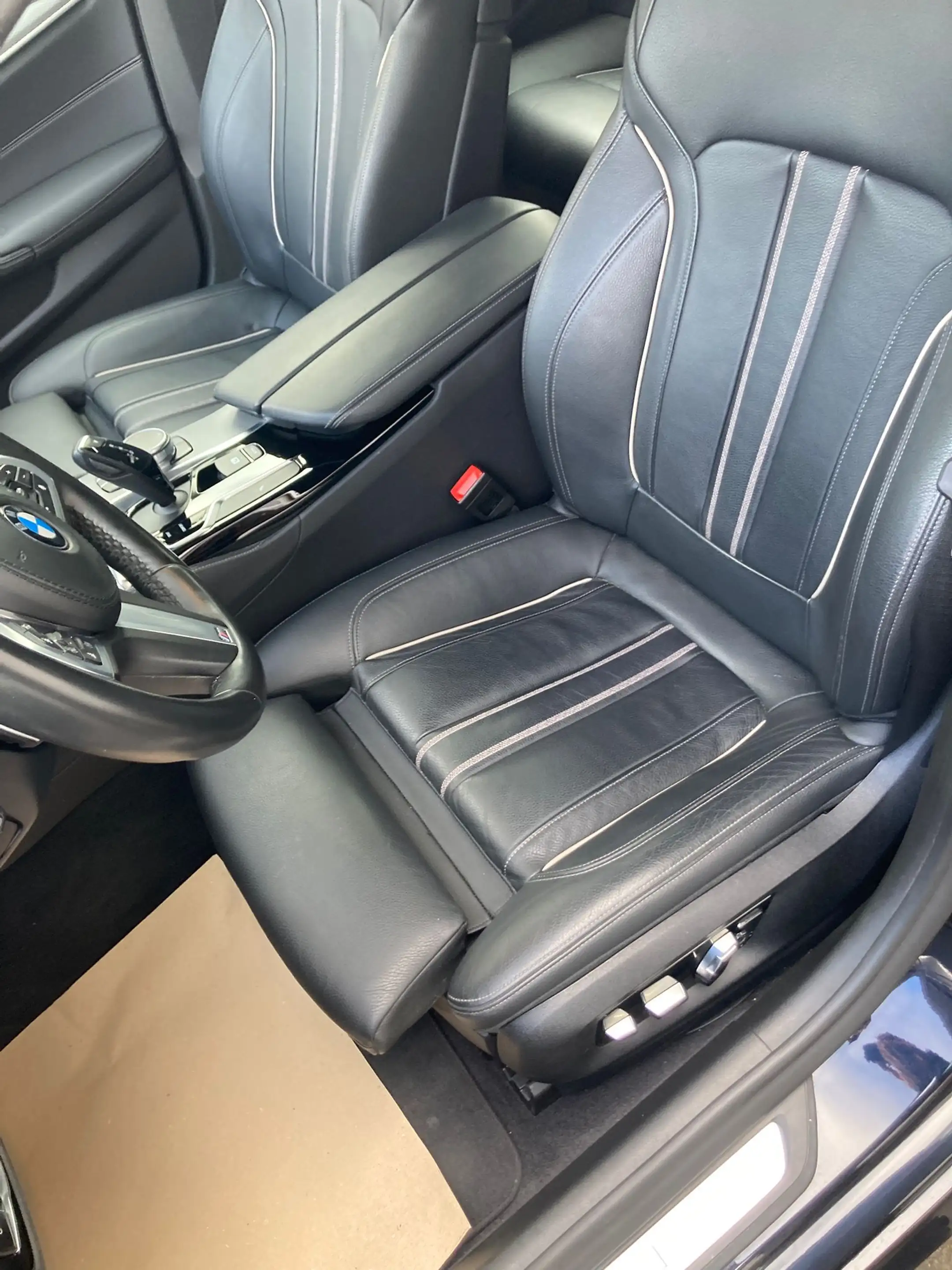 BMW M550 M550 d xDrive — photo 11