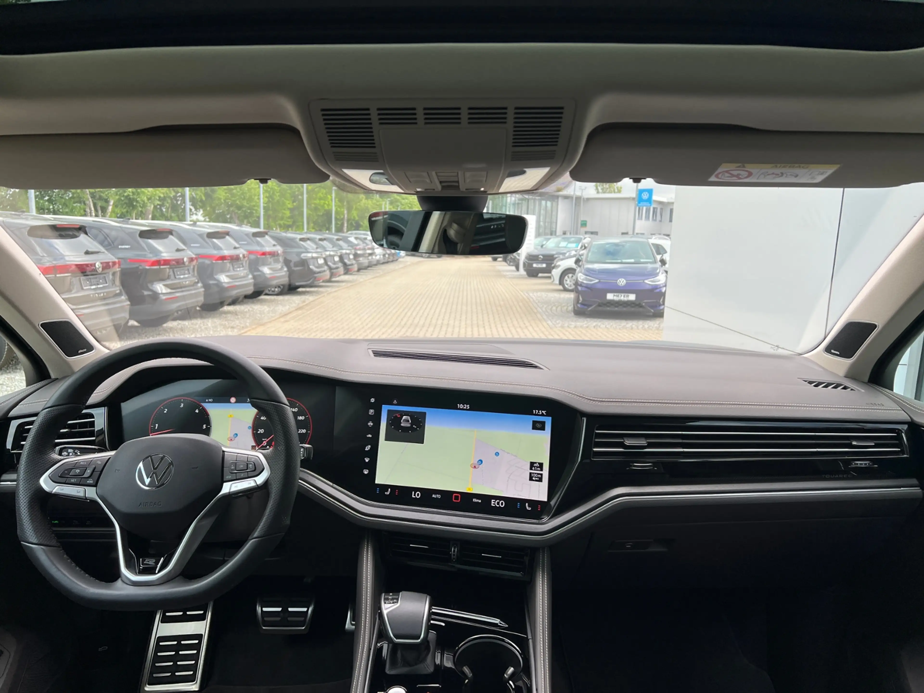 Volkswagen Touareg R-Line 3.0 TDI 4MOTION *AHK, BlackStyle, Dynfwg., — photo 12