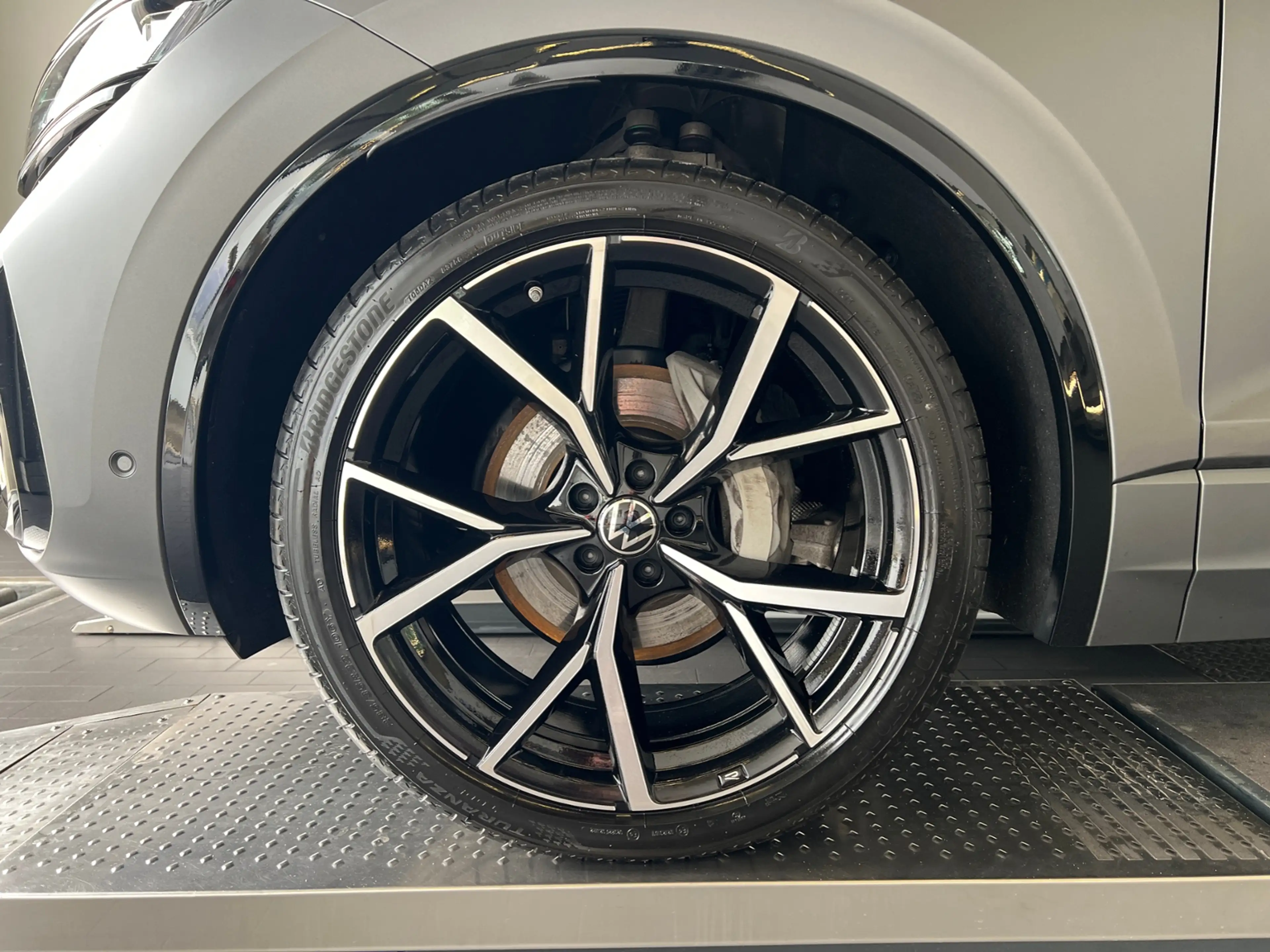 Volkswagen Touareg R-Line 3.0 TDI 4MOTION *AHK, BlackStyle, Dynfwg., — photo 5