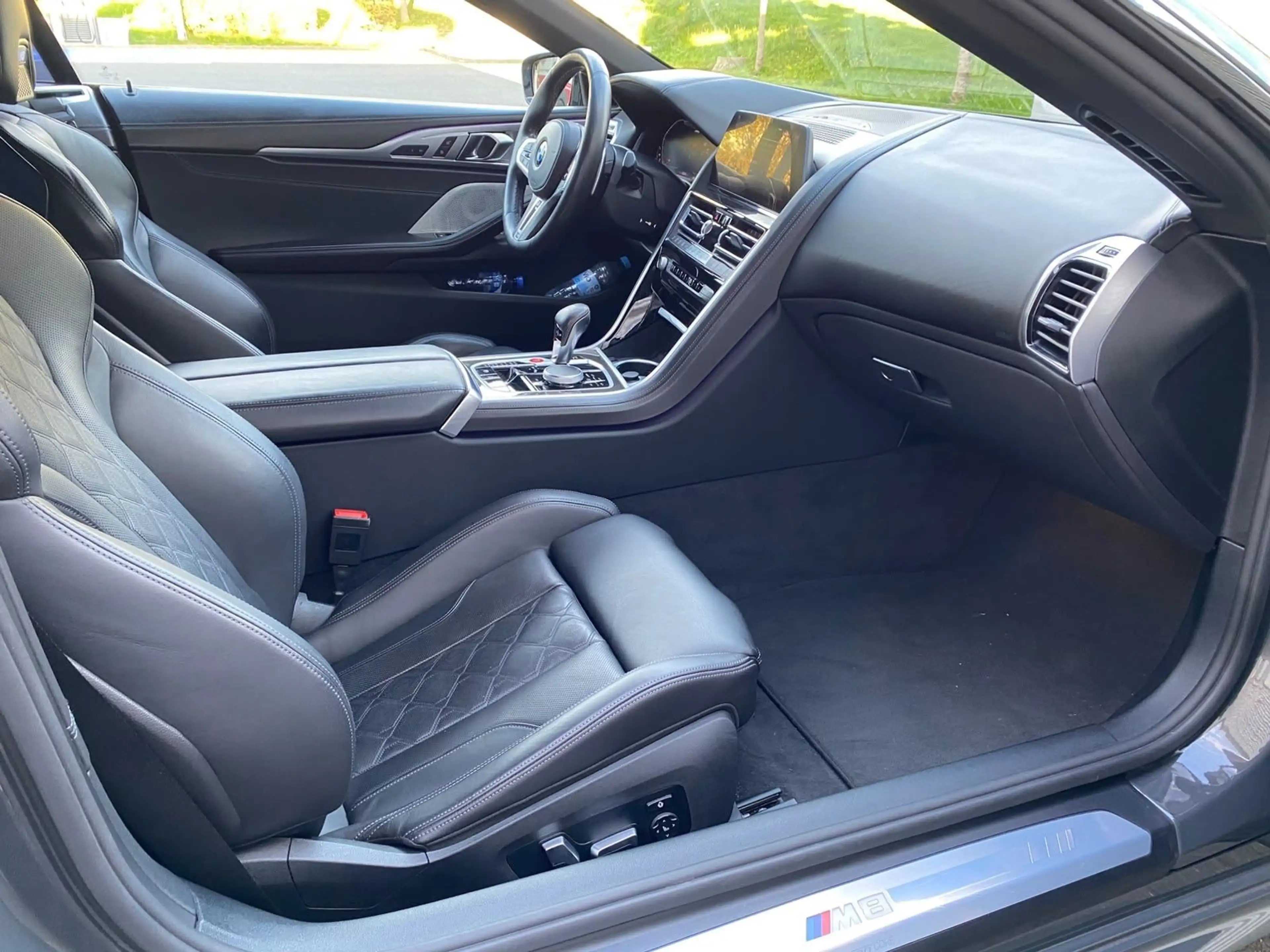 BMW M8 Competition xDrive Cabrio 750 PS — photo 10