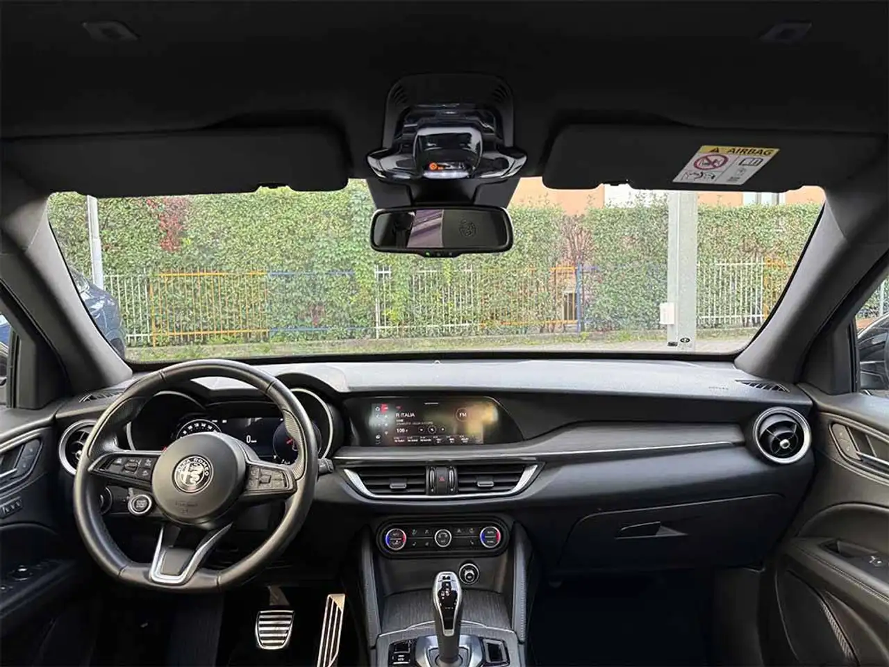 Alfa Romeo Stelvio 2023 — фото 29