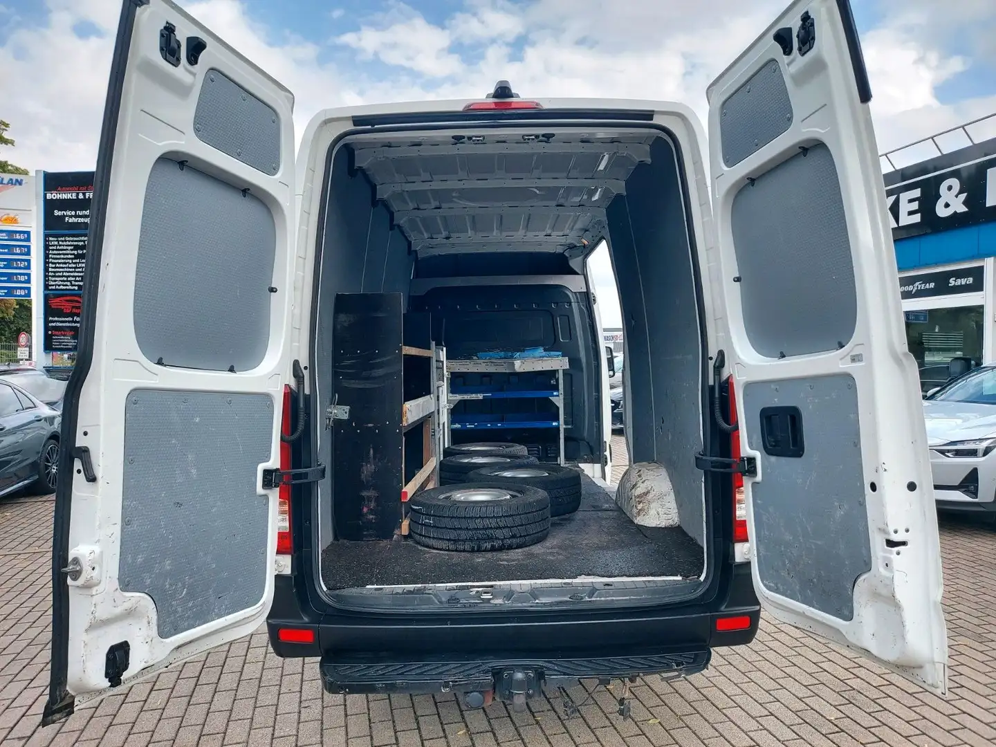 Hyundai H 350 Kasten L3H2 Profi Klima Navi DAB Standheiz. Weiß - 2