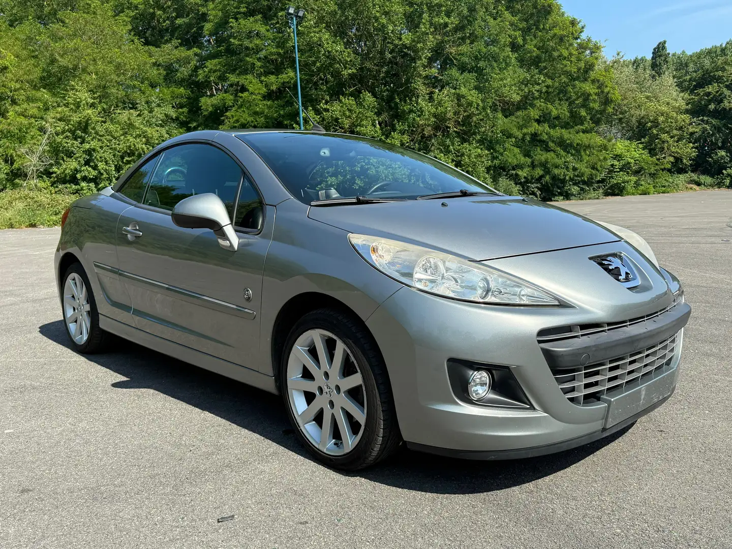 Peugeot 207 207 CC 1.6i Roland Garros Grijs - 2
