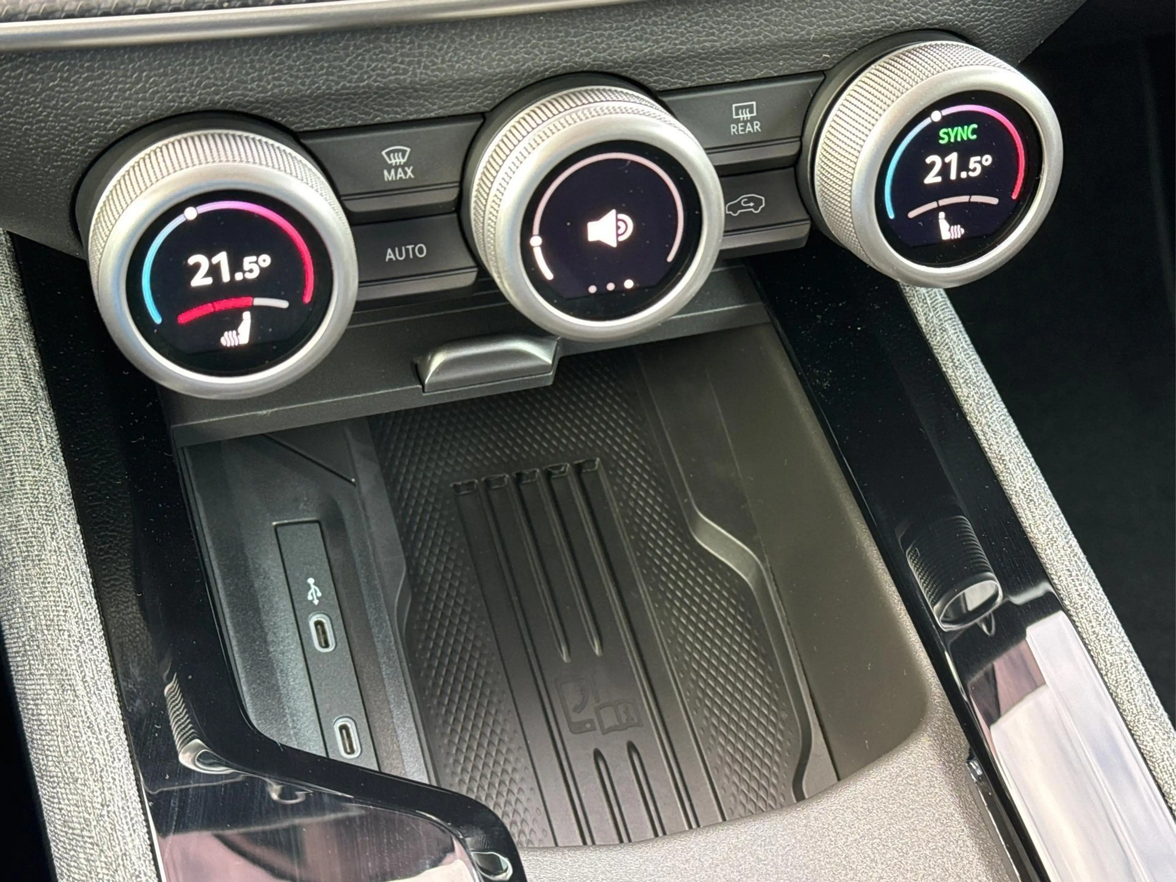 Skoda Superb Combi Selection DSG+4WD+AHK+NAVI+EL. HECKKL.+SH... — photo 26