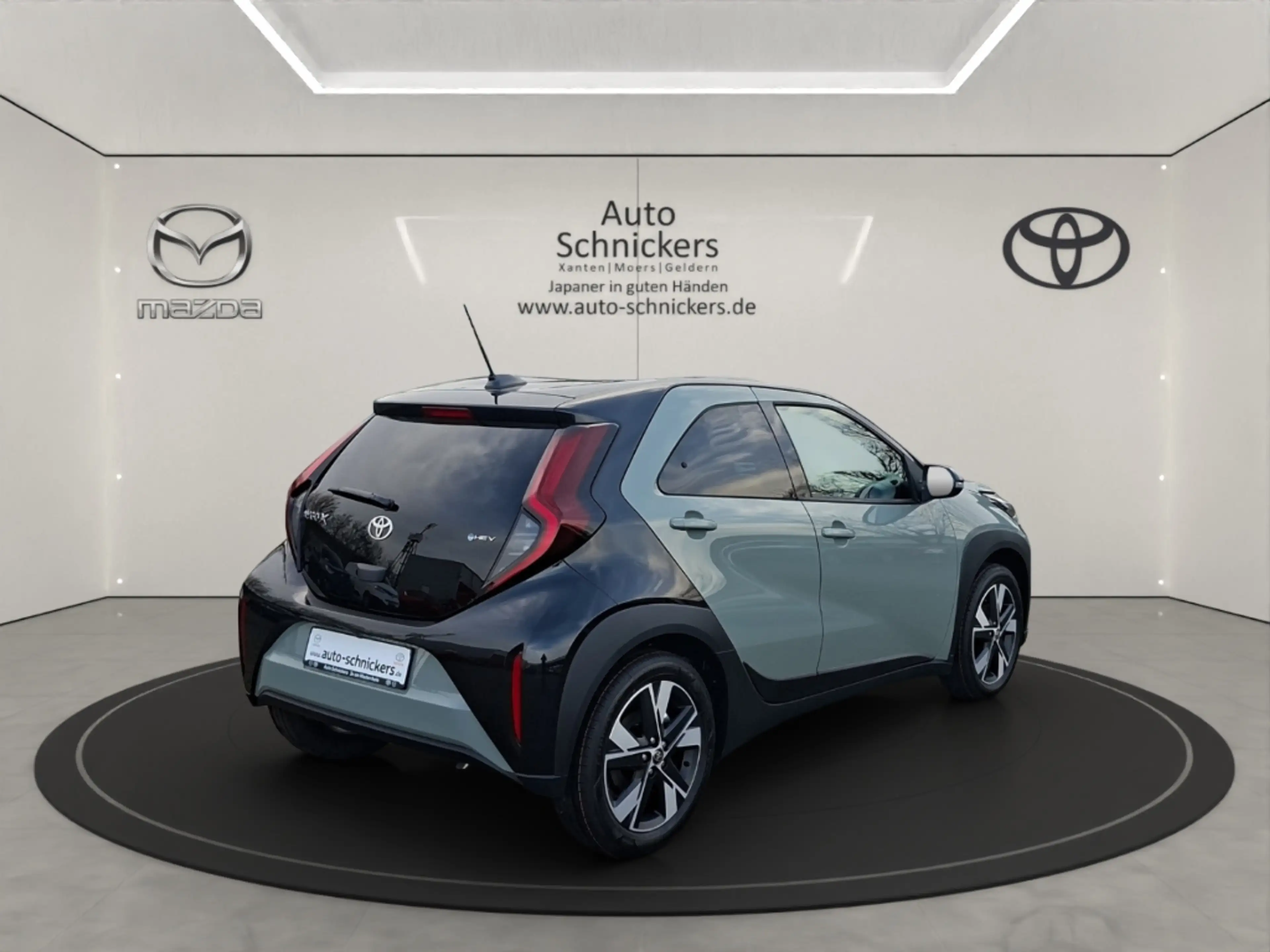 Toyota Aygo X TEAMPLAYER+HYBRID+TEC-PAKET+PDC+SOFORT — photo 5
