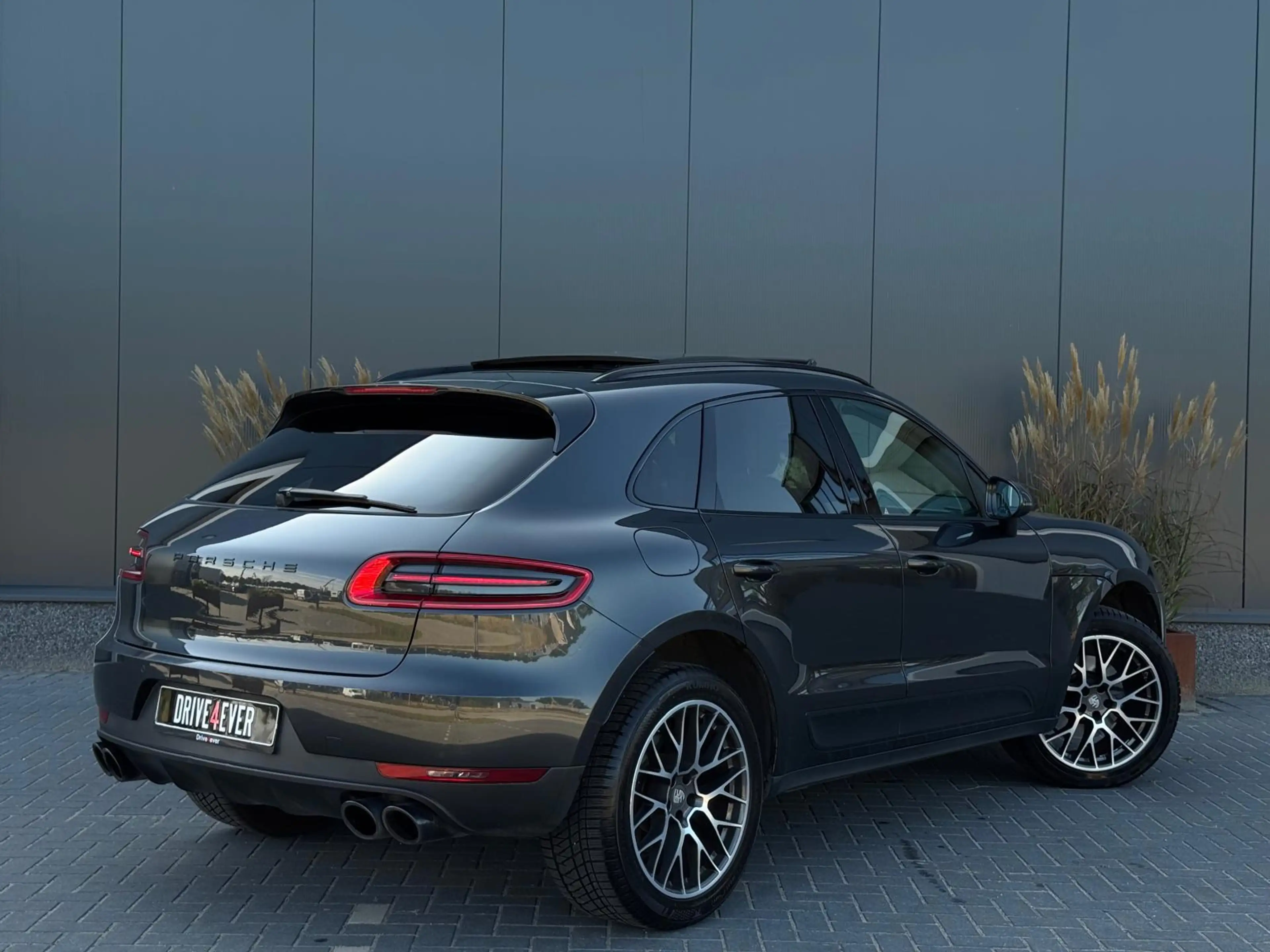 Porsche Macan 2.0 | Pano | Leder | Camera | — photo 3
