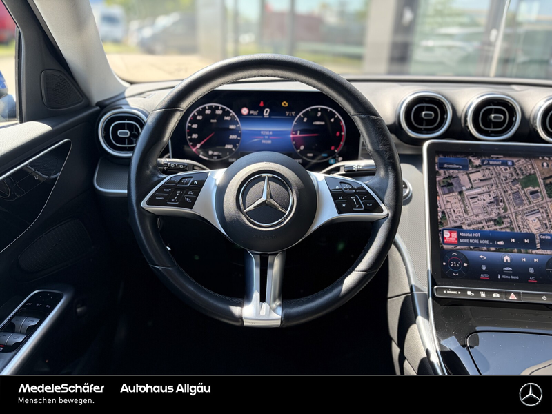 Mercedes-Benz C 220 C 220 d T 4M Avantgarde Distr Digital Kam Ambi LED — photo 6