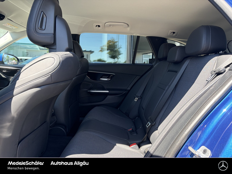 Mercedes-Benz C 220 C 220 d T 4M Avantgarde Distr Digital Kam Ambi LED — photo 8