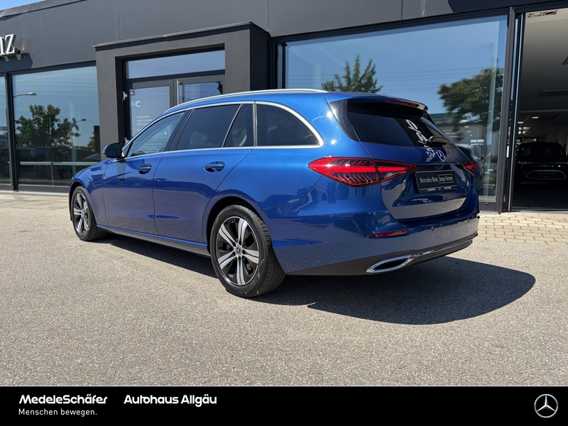 Mercedes-Benz C 220 C 220 d T 4M Avantgarde Distr Digital Kam Ambi LED — photo 3