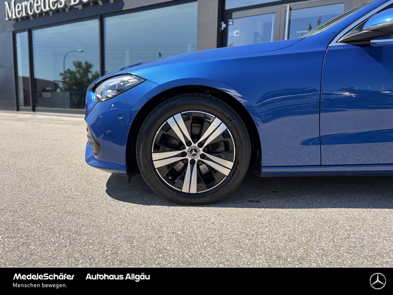 Mercedes-Benz C 220 C 220 d T 4M Avantgarde Distr Digital Kam Ambi LED — photo 14