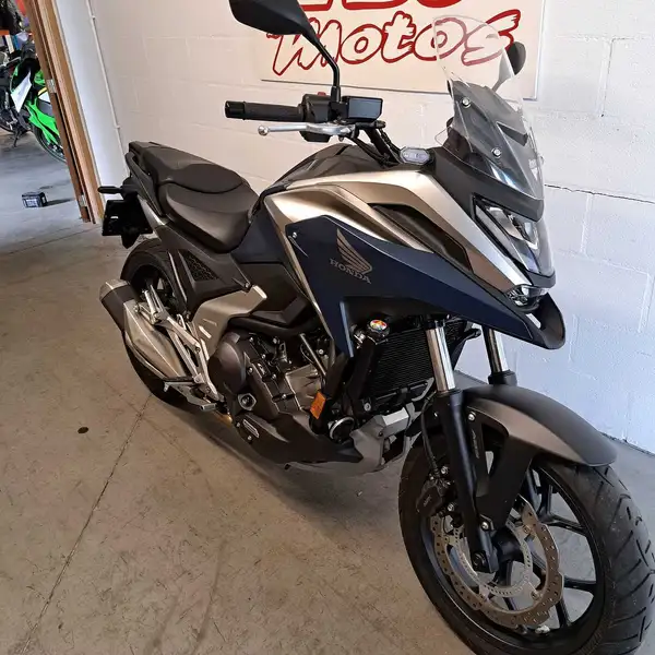 Honda NC750X DC T - foto 2