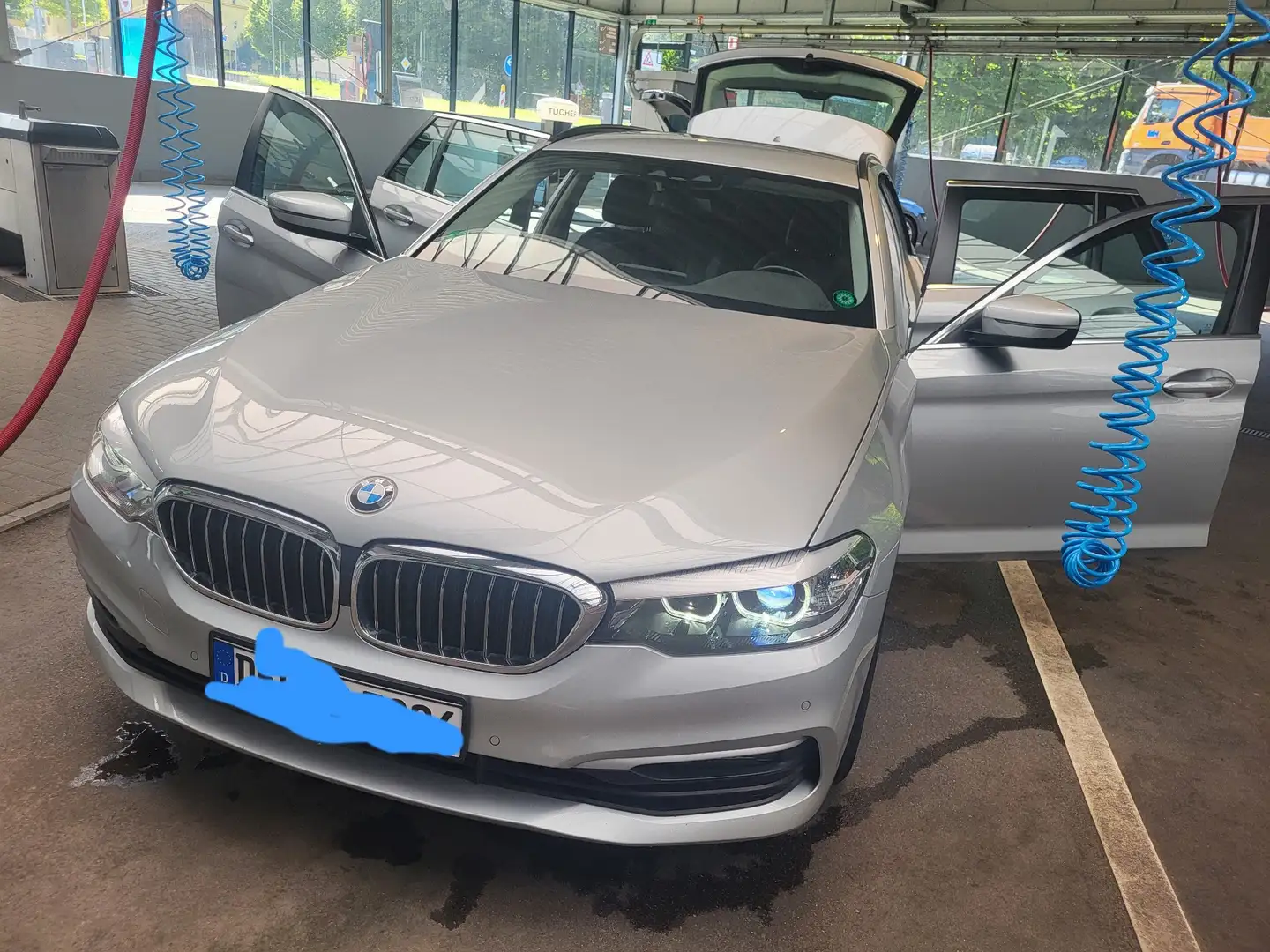 BMW 525 525d Touring Aut. Sport Line - 1