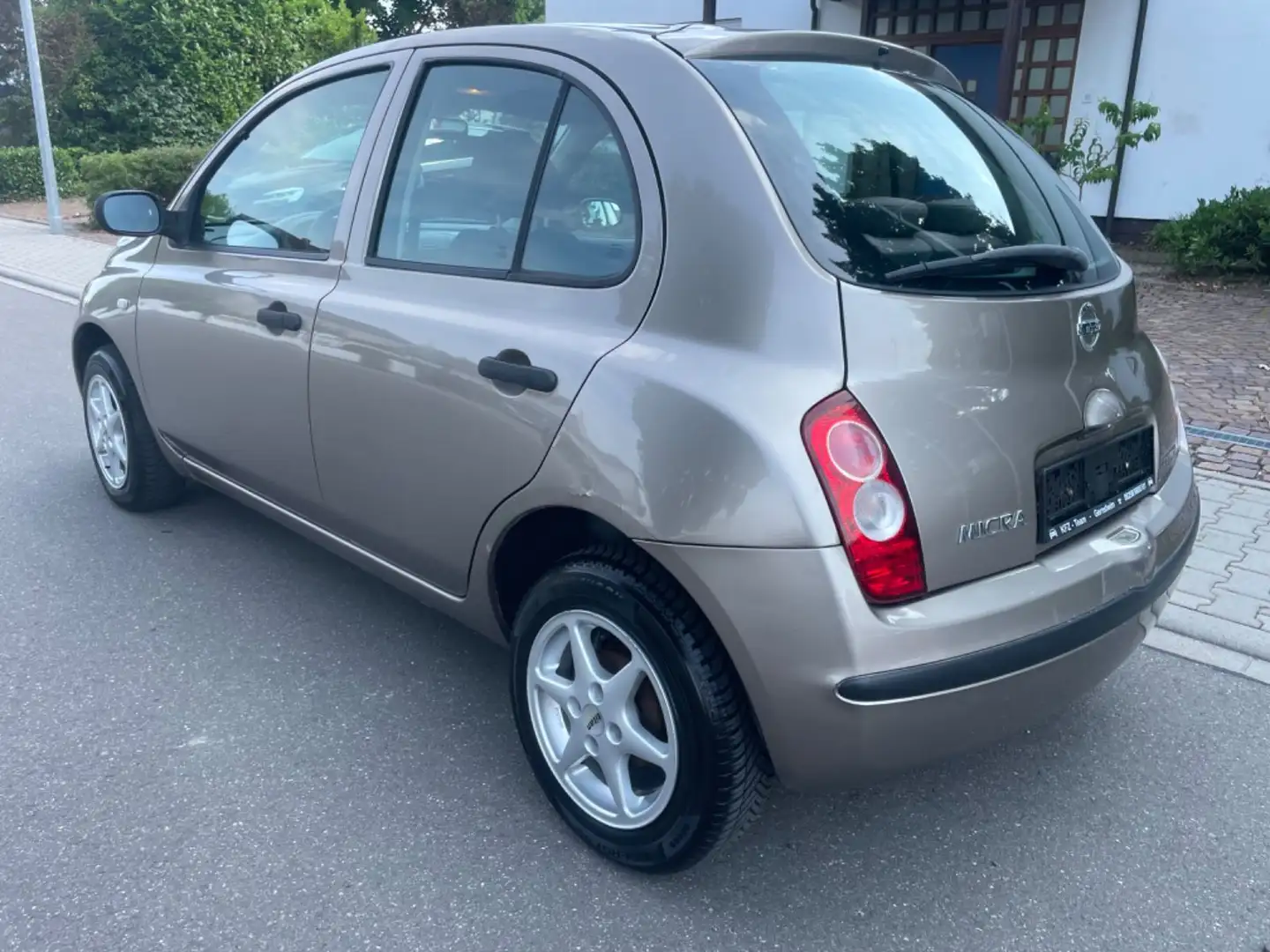 Nissan Micra City 5-türig  KLIMA ALU TÜV NEU !!! Brun - 2