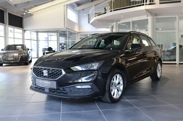 Seat Leon Leon view 3