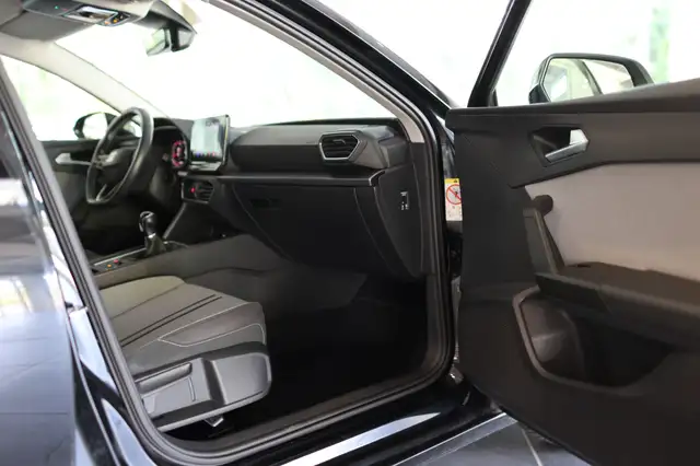 Seat Leon Leon view 11