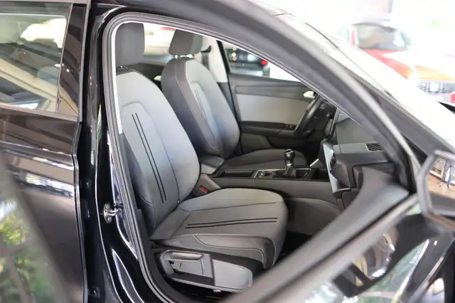 Seat Leon Leon view 12
