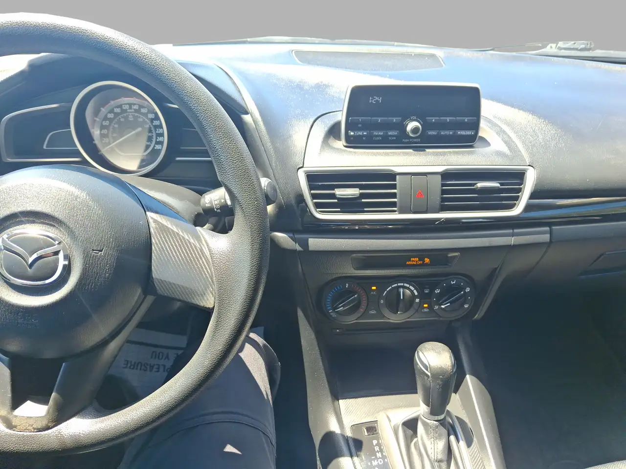 Mazda 3 photo Mazda 3