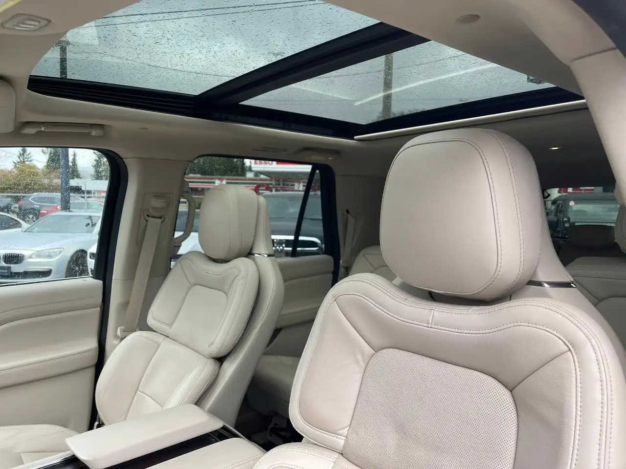 Lincoln Navigator снимка Lincoln Navigator