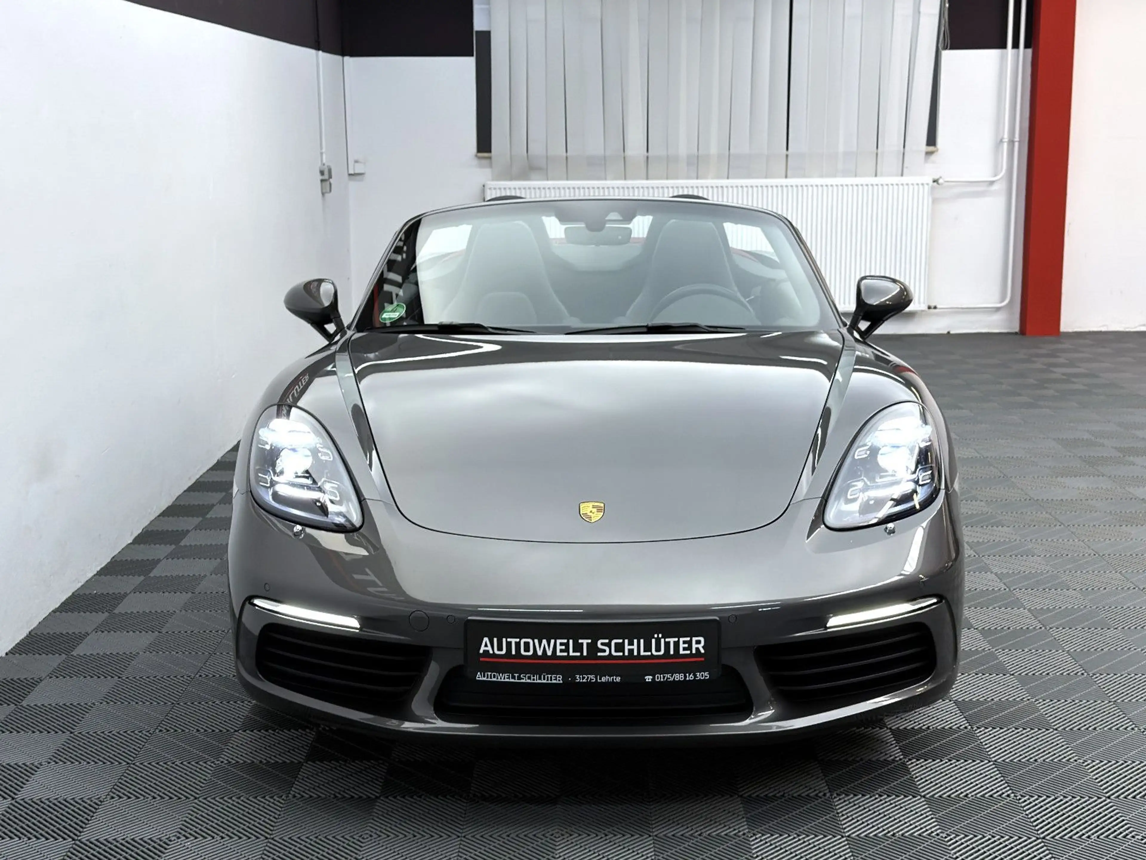 Porsche Boxster 718 Boxster Sport PDK*20Zoll Carrera Classic*LED — photo 3