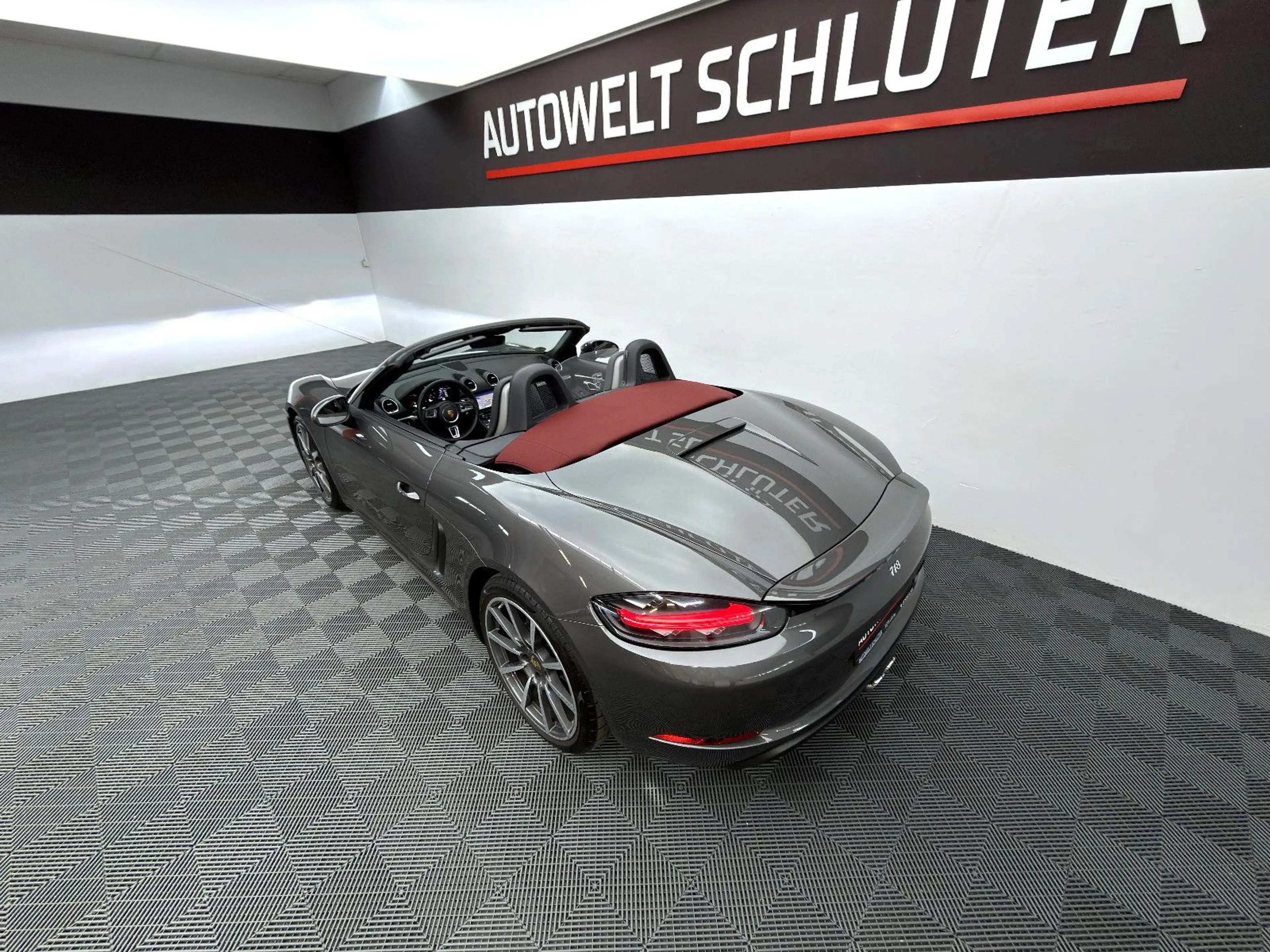 Porsche Boxster 718 Boxster Sport PDK*20Zoll Carrera Classic*LED — photo 6