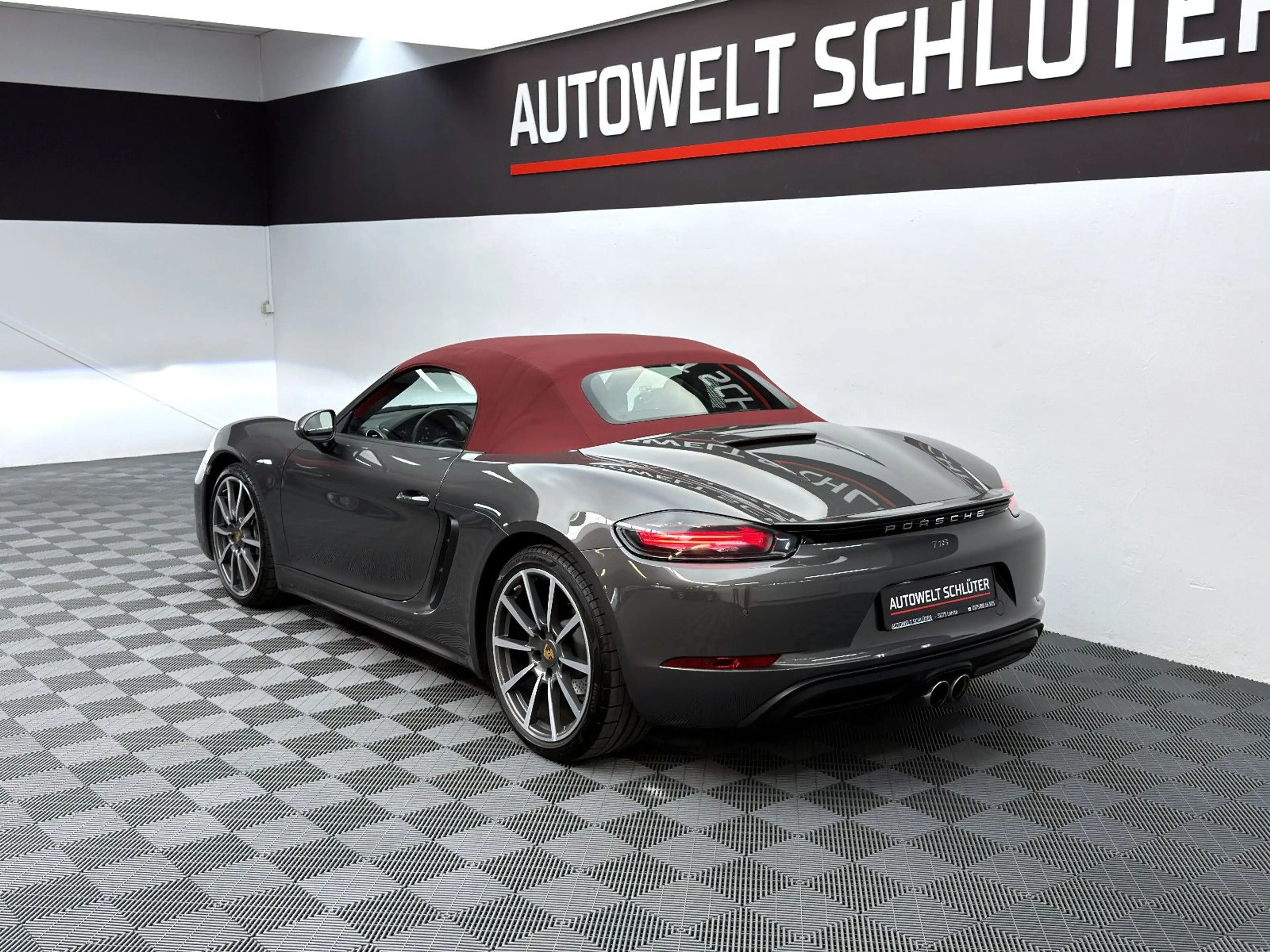 Porsche Boxster 718 Boxster Sport PDK*20Zoll Carrera Classic*LED — photo 8