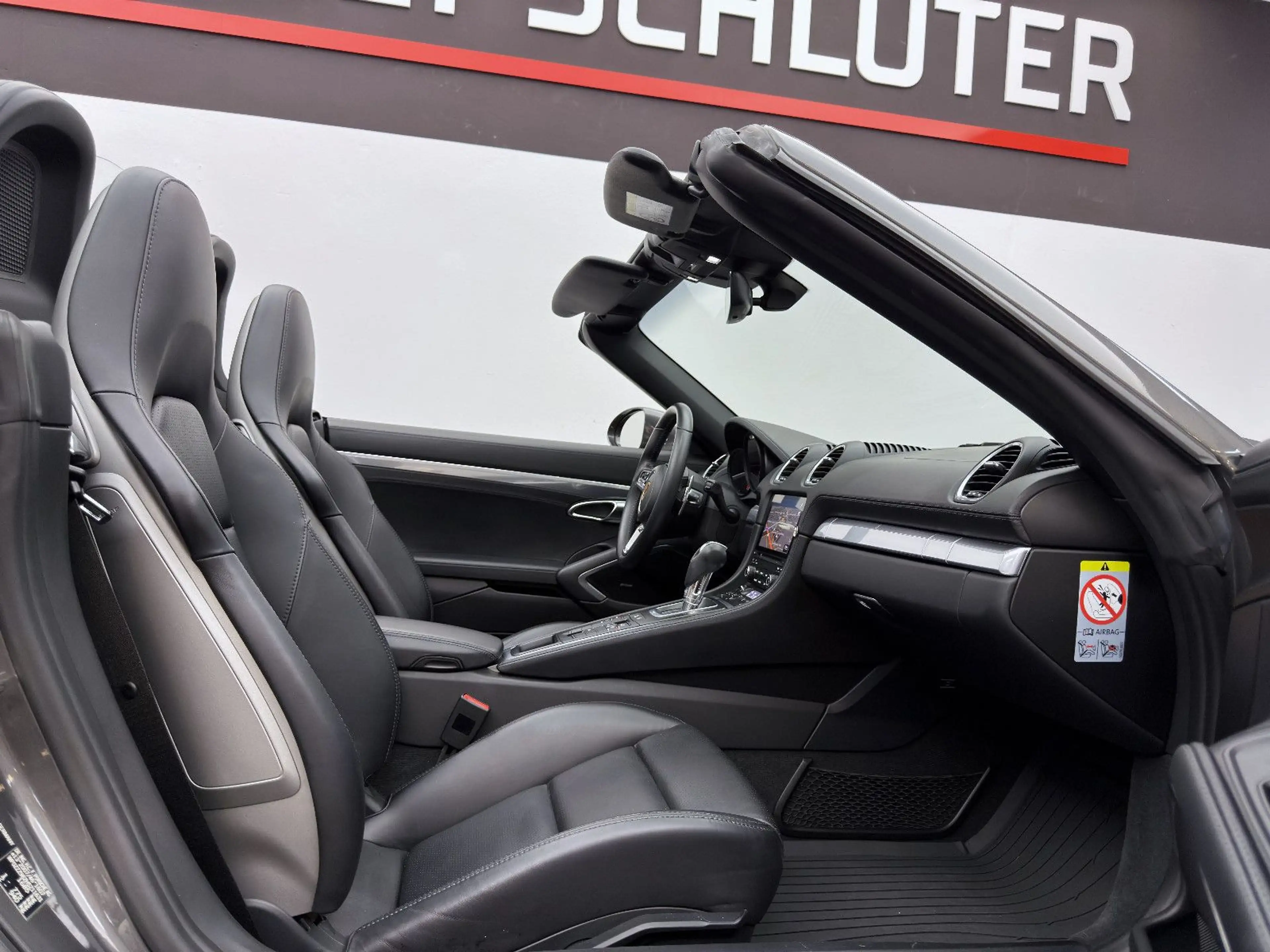 Porsche Boxster 718 Boxster Sport PDK*20Zoll Carrera Classic*LED — photo 14