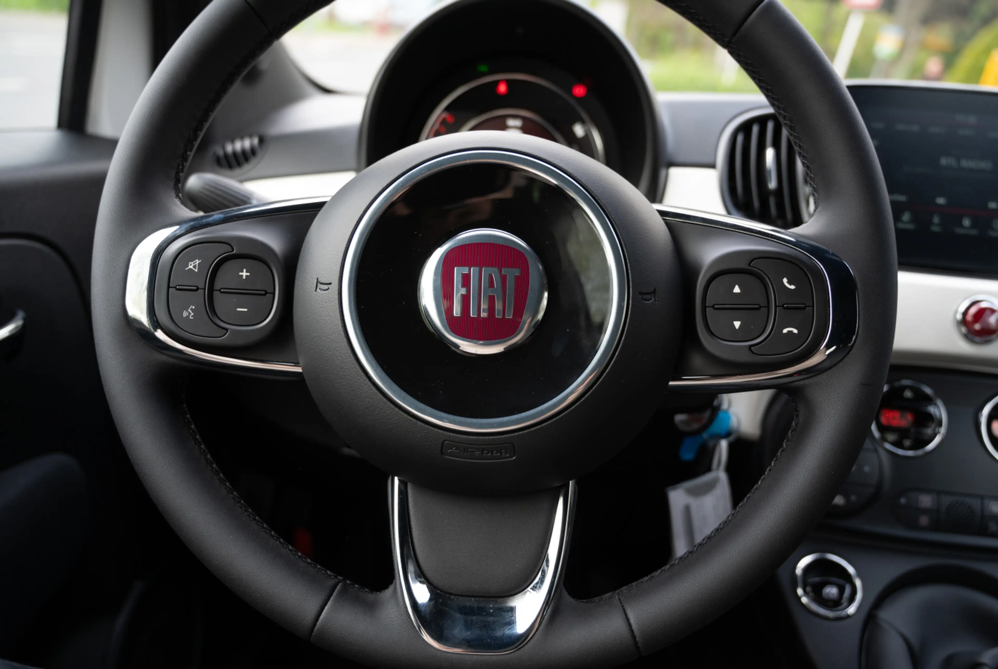 Fiat 500 Dolcevita Cabrio 1.0 GSE N3 Hybrid 70 *KOMFORT-PAKET*TECH-PAKET* — photo 15