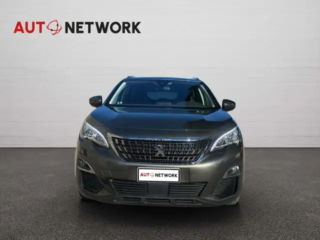Peugeot 3008 view 5