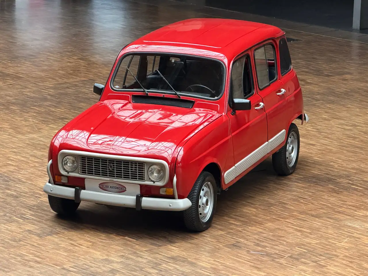 Renault R 4 GTL, foto 2
