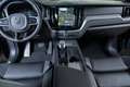 Volvo XC60 T6 Plus Dark Recharge Plug-In Hybrid AWD Schwarz - thumbnail 13