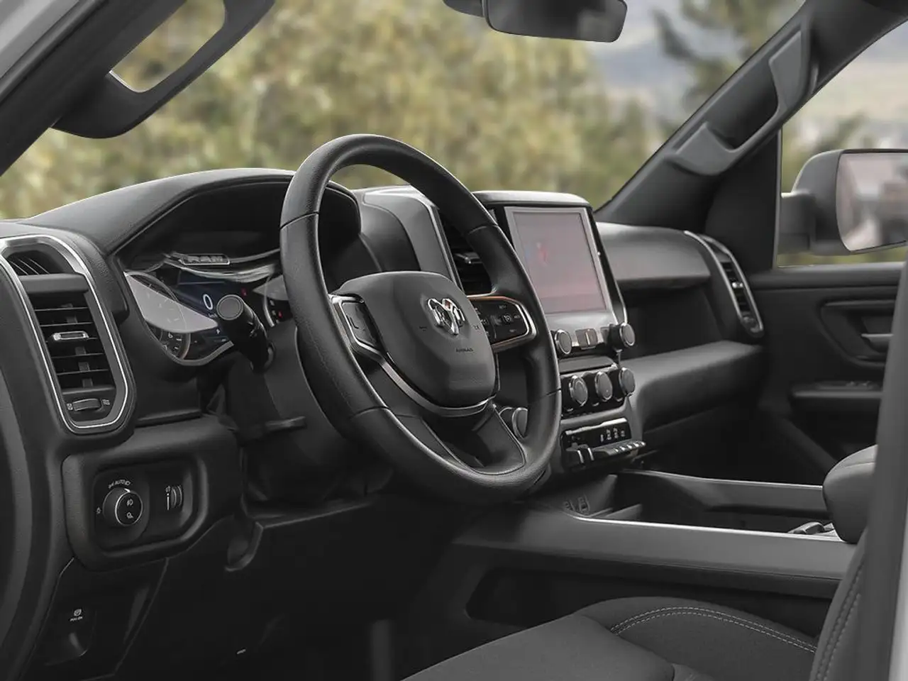 RAM 1500 снимка RAM 1500