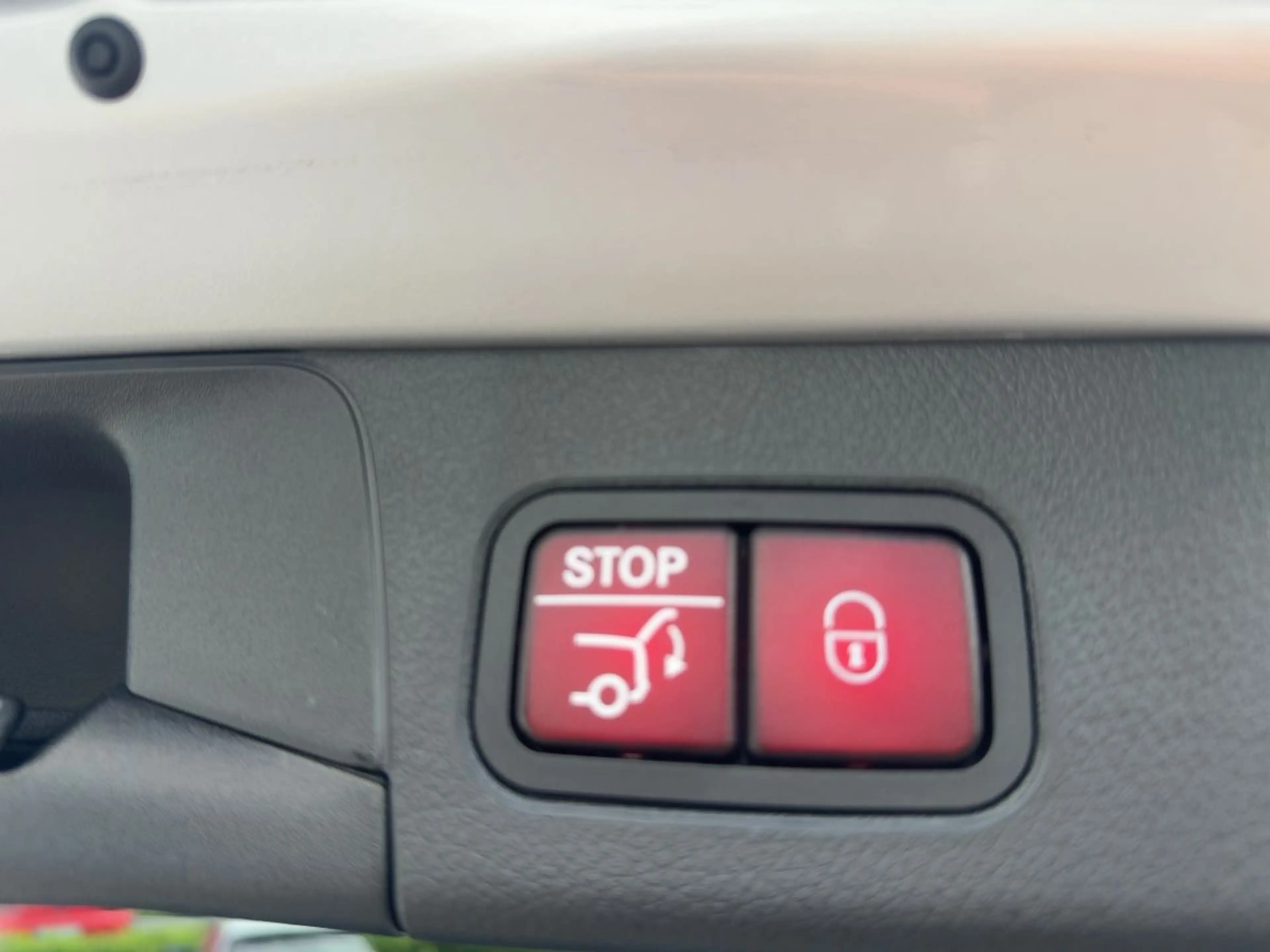 Mercedes-Benz B 250 4MATIC AMG-LINE MULTIBEAM+NAV+TEMPOMAT+SHZ — photo 16