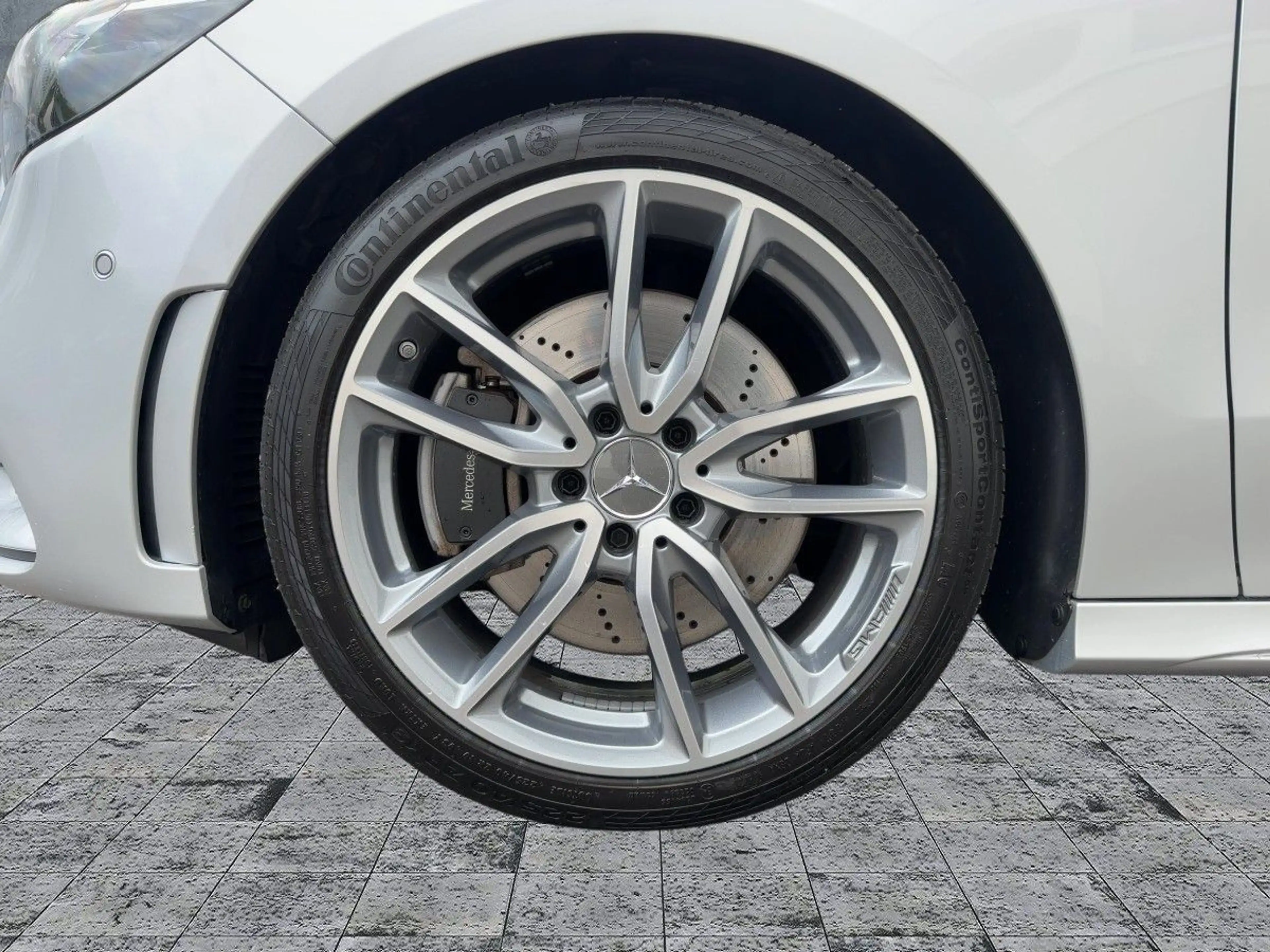 Mercedes-Benz B 250 4MATIC AMG-LINE MULTIBEAM+NAV+TEMPOMAT+SHZ — photo 8