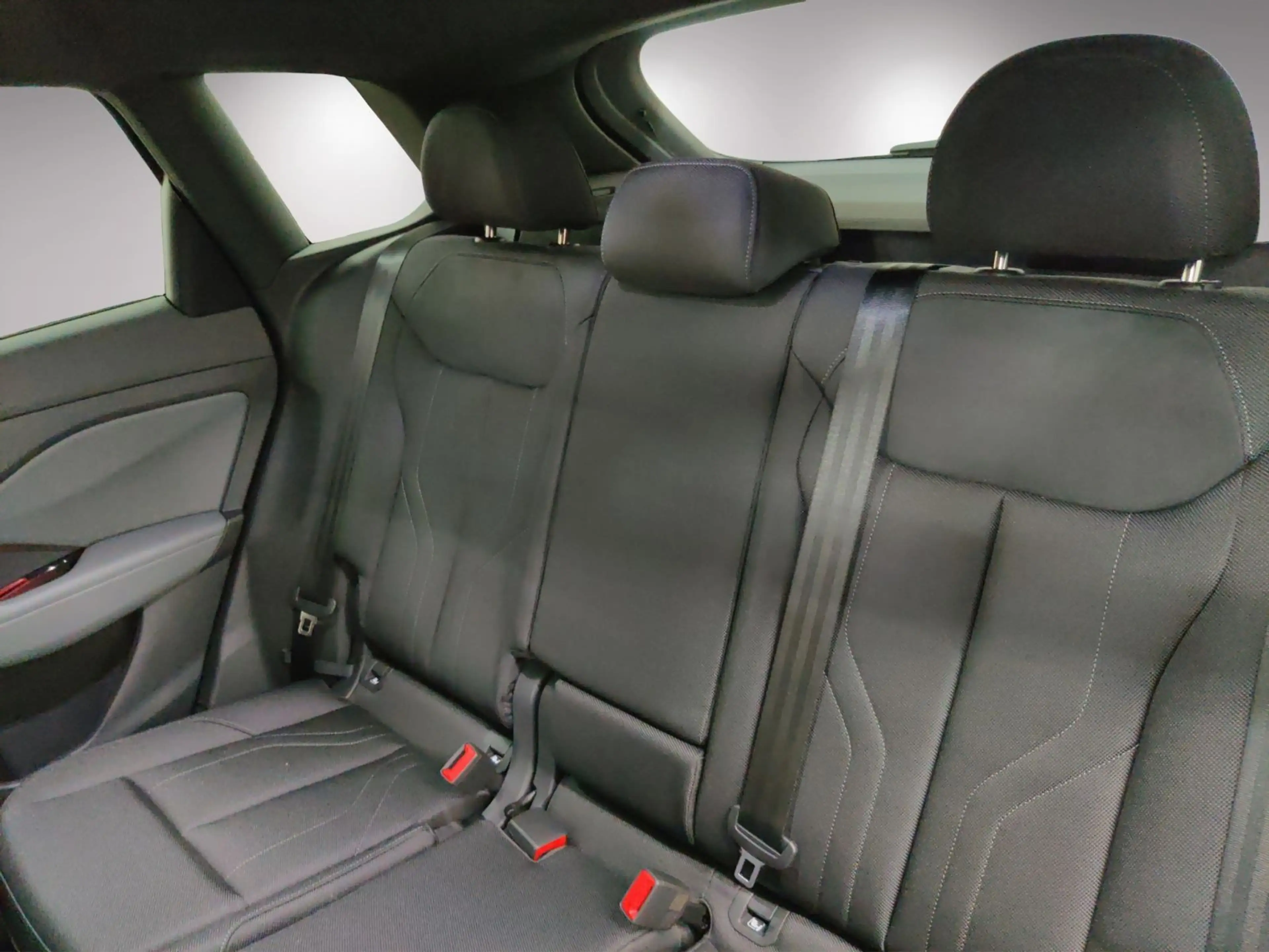Audi Q3 S line TFSI neues Modell/dig.Matrix/Tech plus — photo 13
