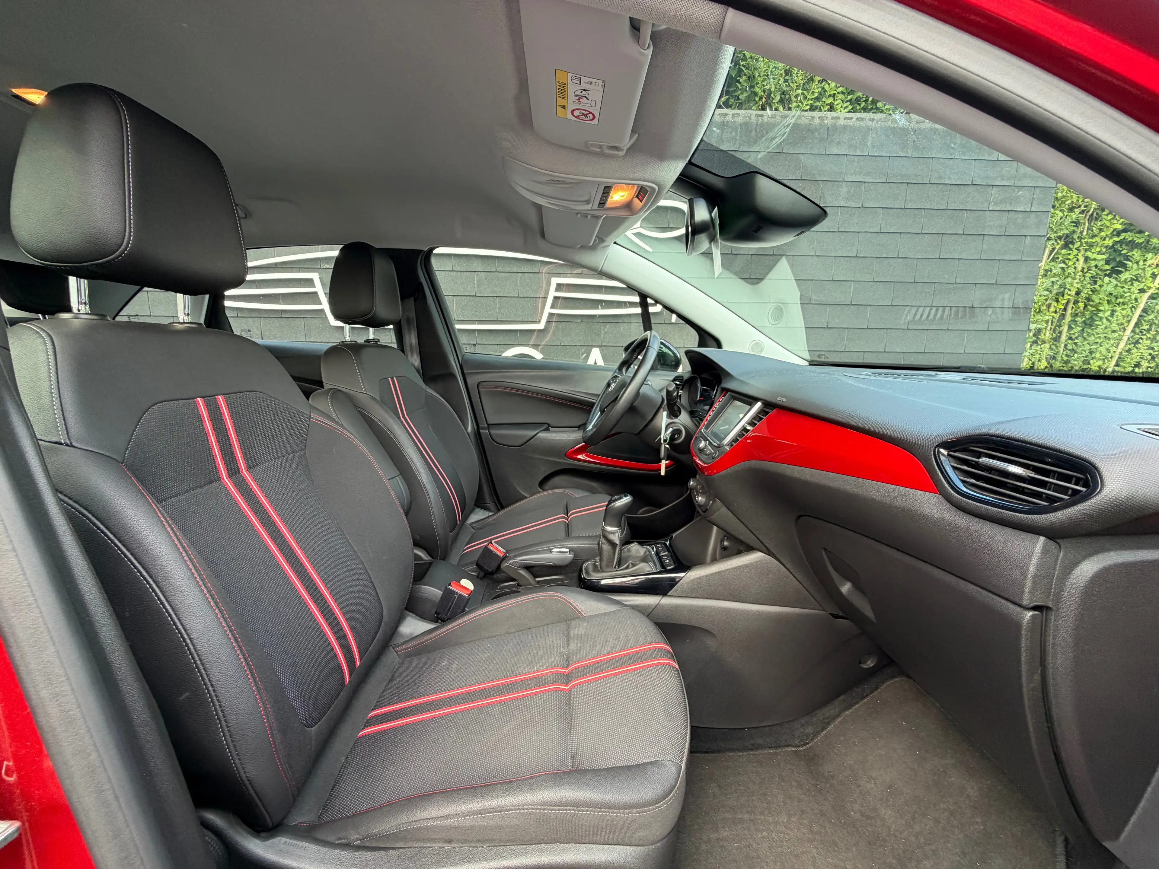 Opel Crossland 1.2i GS LINE CARPLAY+CAMERA+LED — photo 8