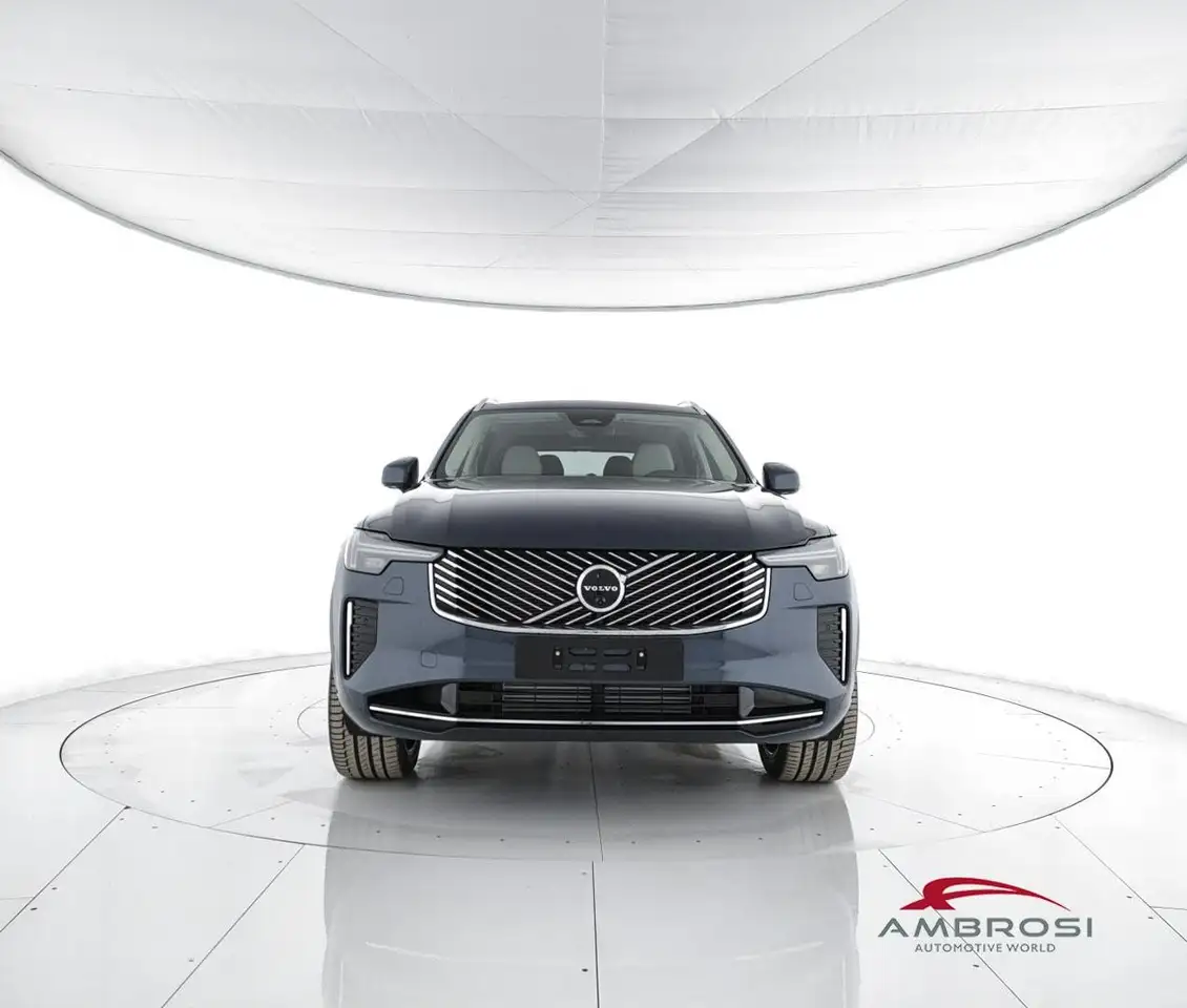 Volvo XC90 2026