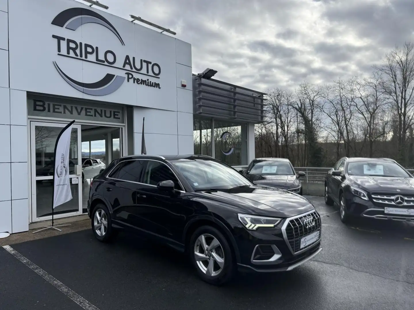 Audi Q3 Q3 1.5 35 TFSI - 150 - BV S-tronic - Limited - CARPLAY + RADAR AR Schwarz - 1