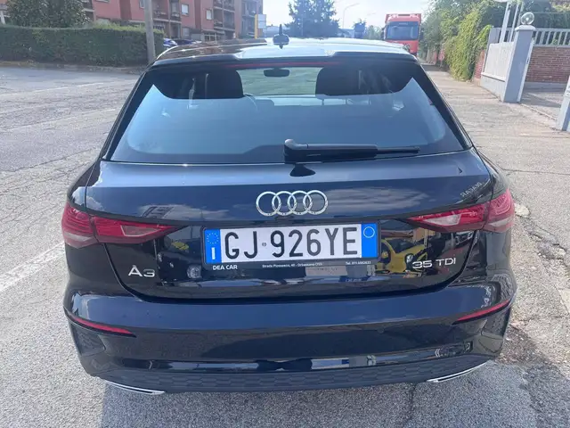 Audi A3 view 10