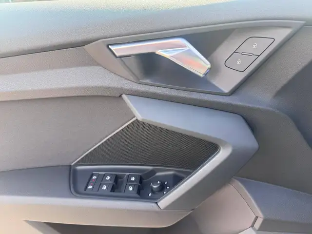 Audi A3 view 11
